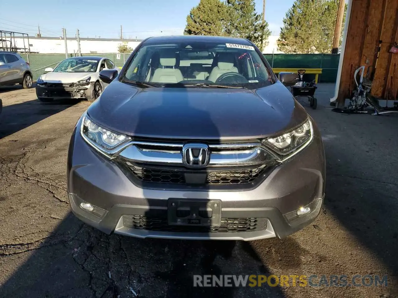 5 Фотография поврежденного автомобиля 7FARW2H53KE033231 HONDA CRV 2019