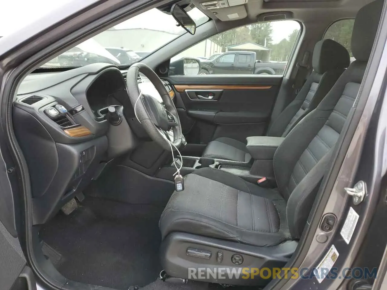 7 Photograph of a damaged car 7FARW2H53KE044861 HONDA CRV 2019