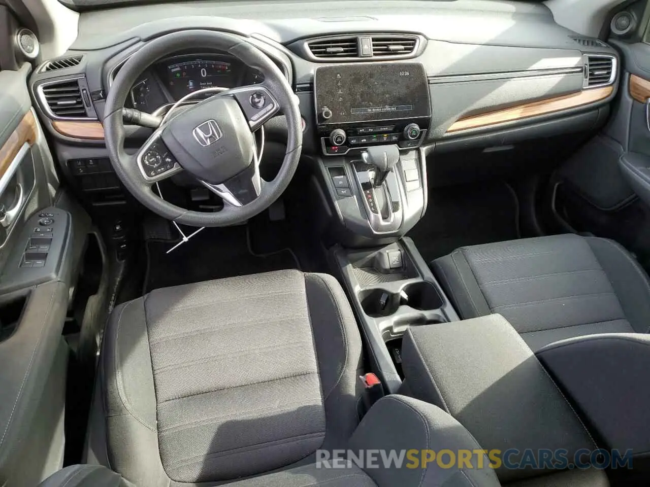 8 Photograph of a damaged car 7FARW2H54KE005793 HONDA CRV 2019