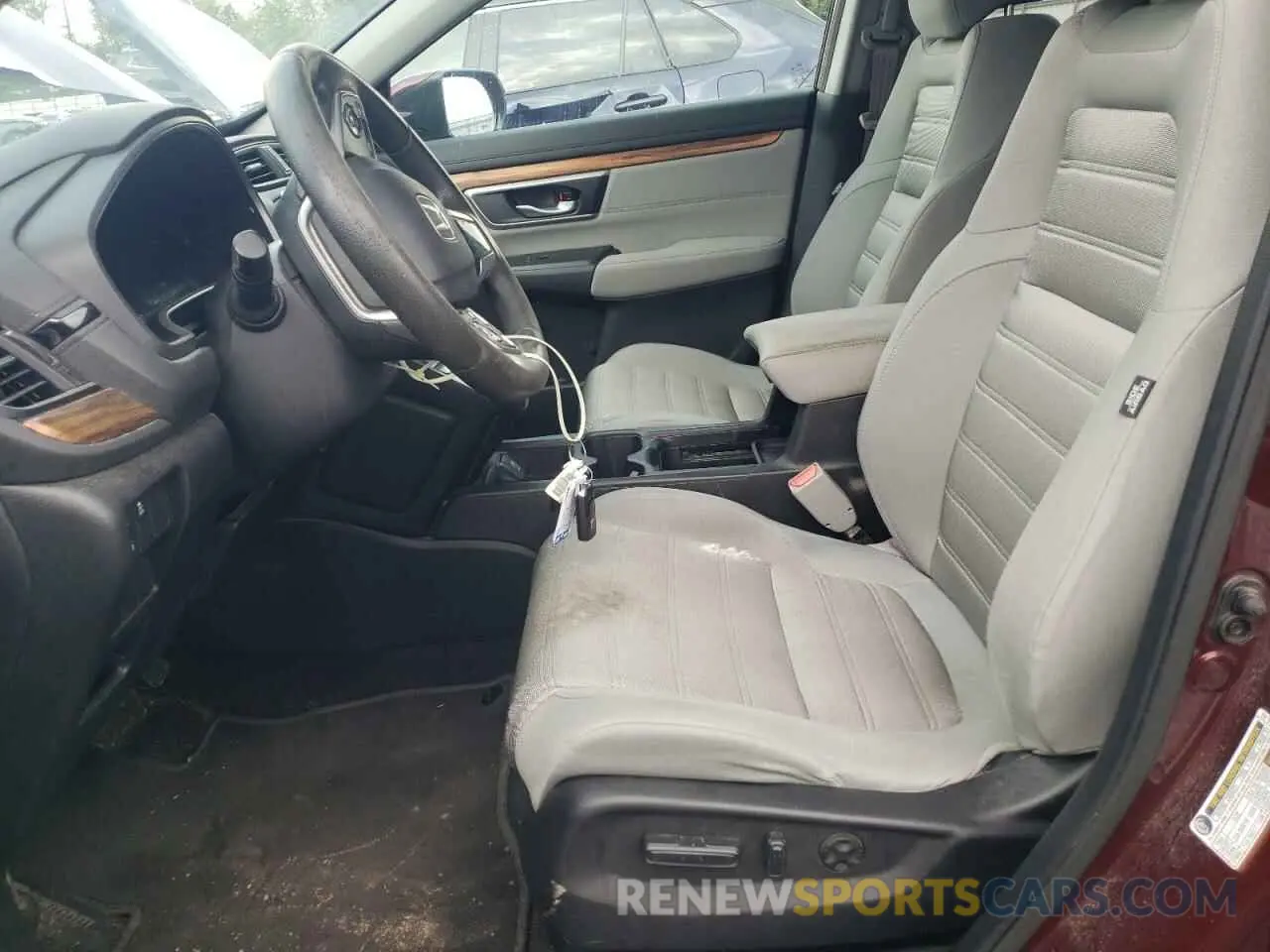 7 Photograph of a damaged car 7FARW2H54KE051656 HONDA CRV 2019