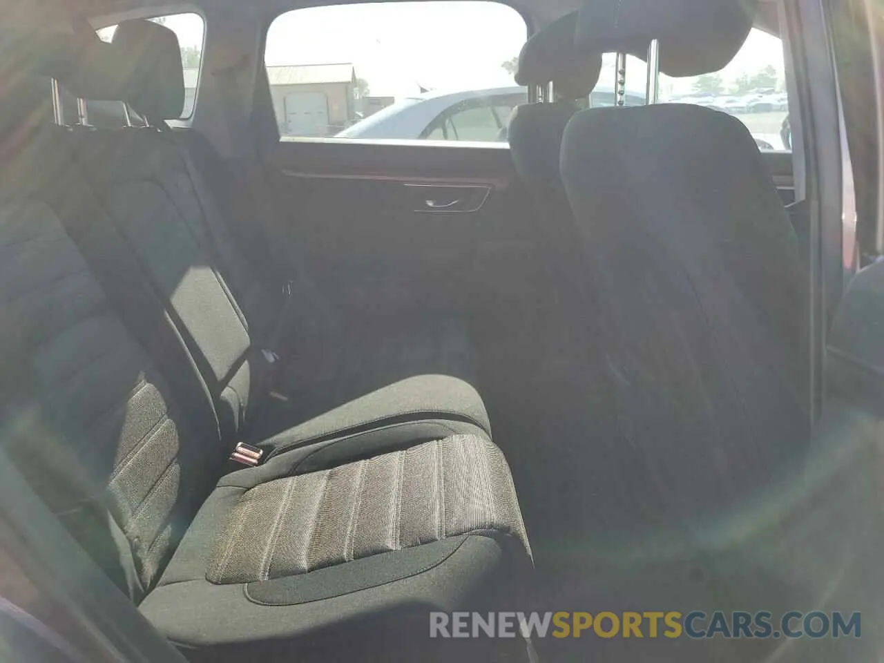 11 Photograph of a damaged car 7FARW2H56KE018500 HONDA CRV 2019