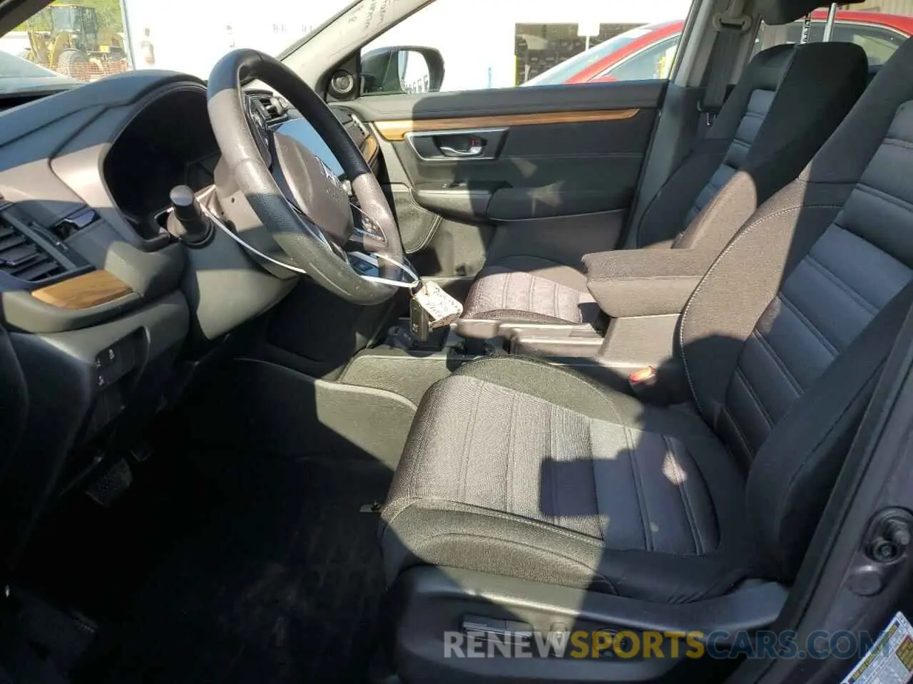 7 Photograph of a damaged car 7FARW2H56KE018500 HONDA CRV 2019