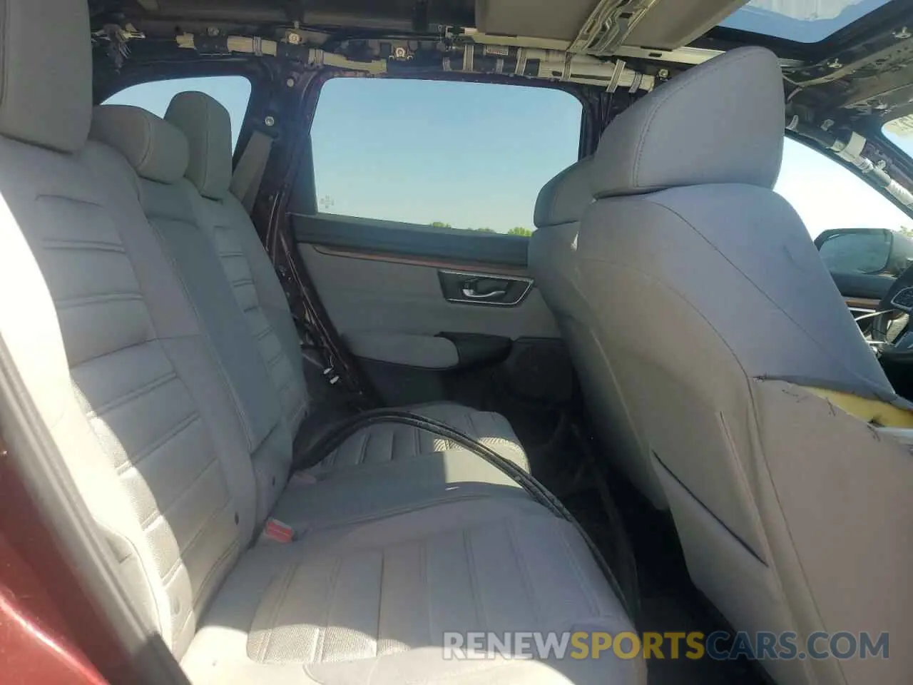 11 Photograph of a damaged car 7FARW2H5XKE004163 HONDA CRV 2019