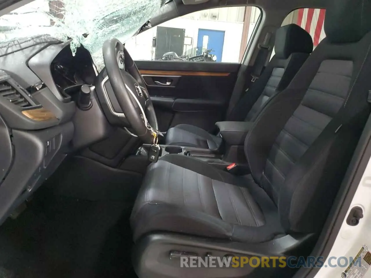 7 Фотография поврежденного автомобиля 7FARW2H5XKE037292 HONDA CRV 2019