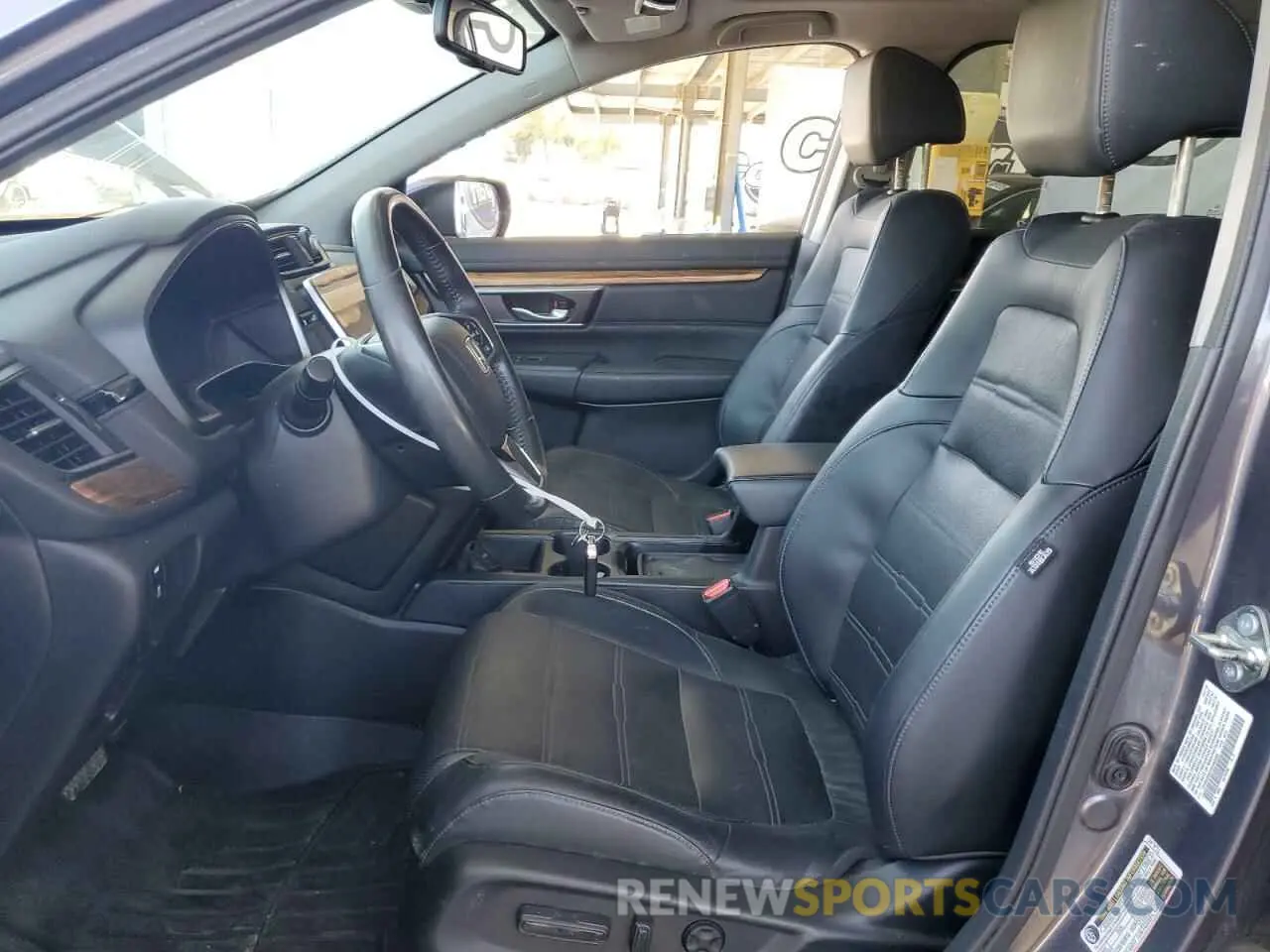 7 Фотография поврежденного автомобиля 7FARW2H81KE042990 HONDA CRV 2019