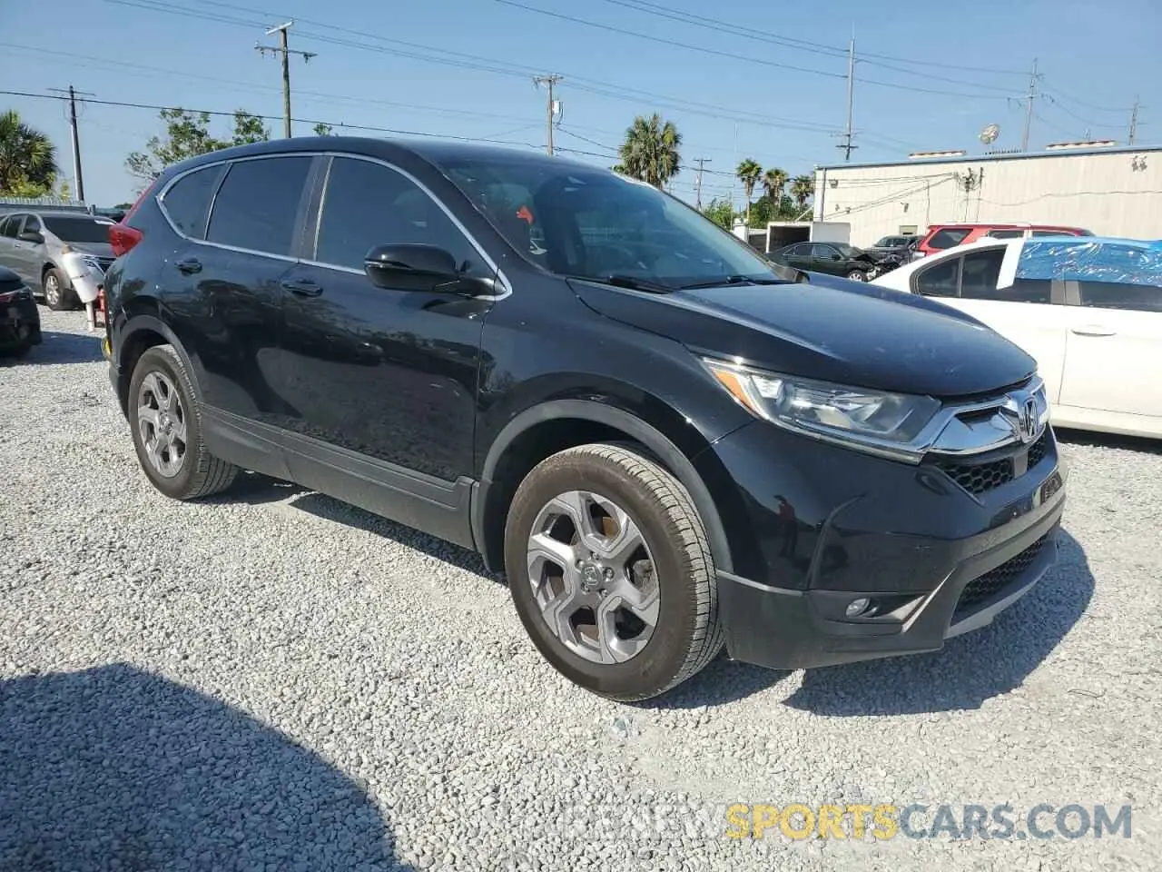 4 Photograph of a damaged car 7FARW2H88KE058412 HONDA CRV 2019