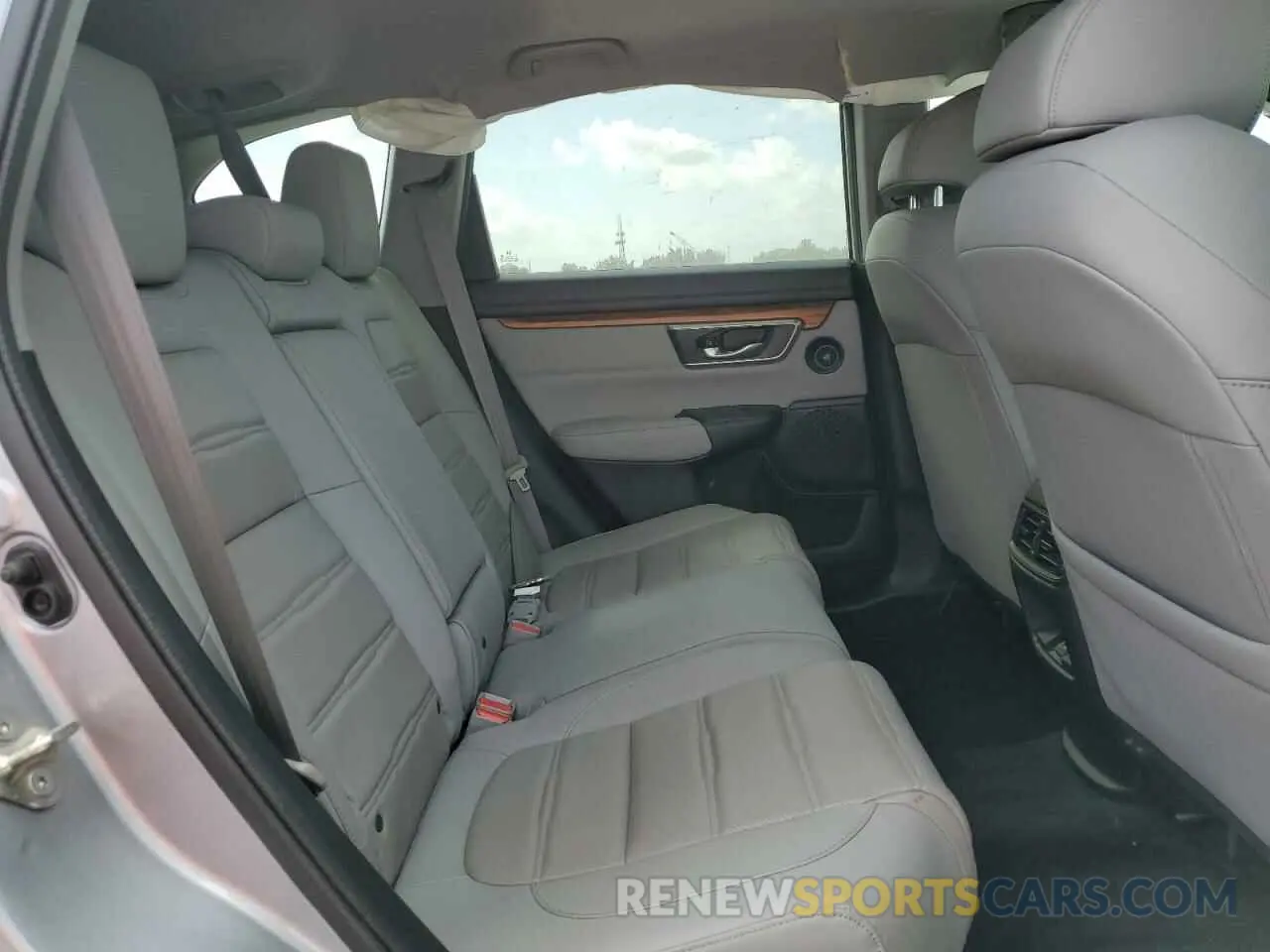 11 Фотография поврежденного автомобиля 7FARW2H89KE026827 HONDA CRV 2019