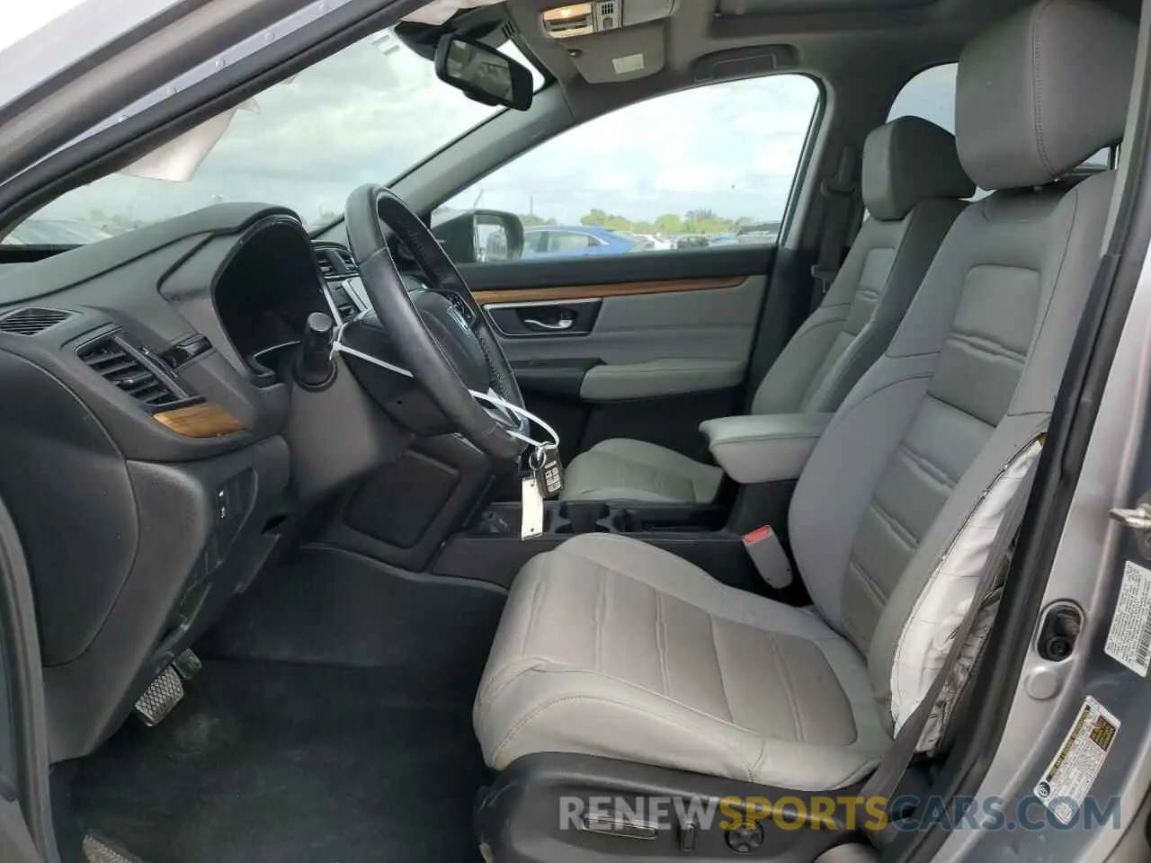 7 Фотография поврежденного автомобиля 7FARW2H89KE026827 HONDA CRV 2019
