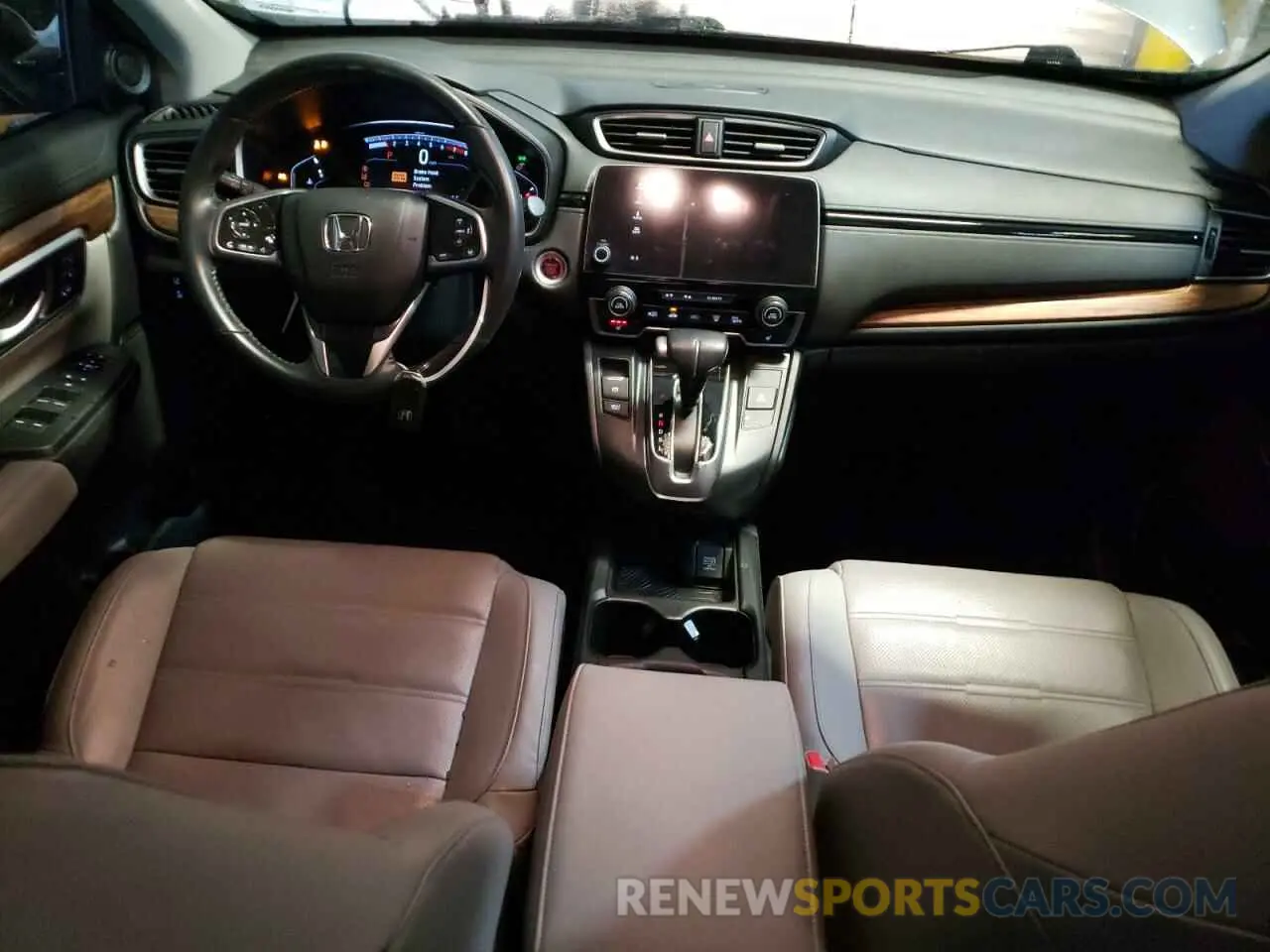 8 Photograph of a damaged car 7FARW2H8XKE017148 HONDA CRV 2019