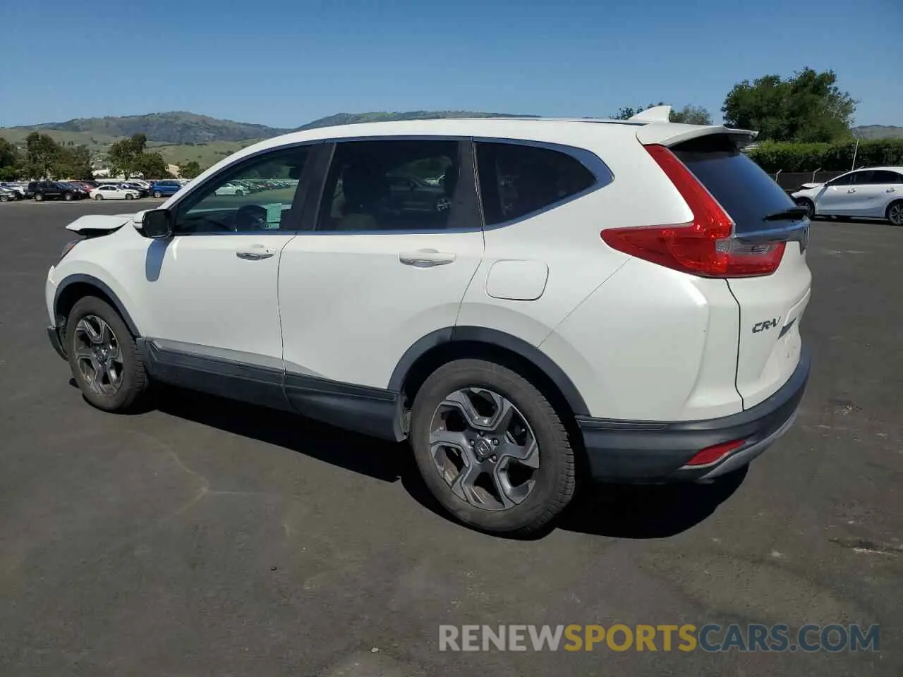 2 Photograph of a damaged car JHLRW2H89KX013029 HONDA CRV 2019
