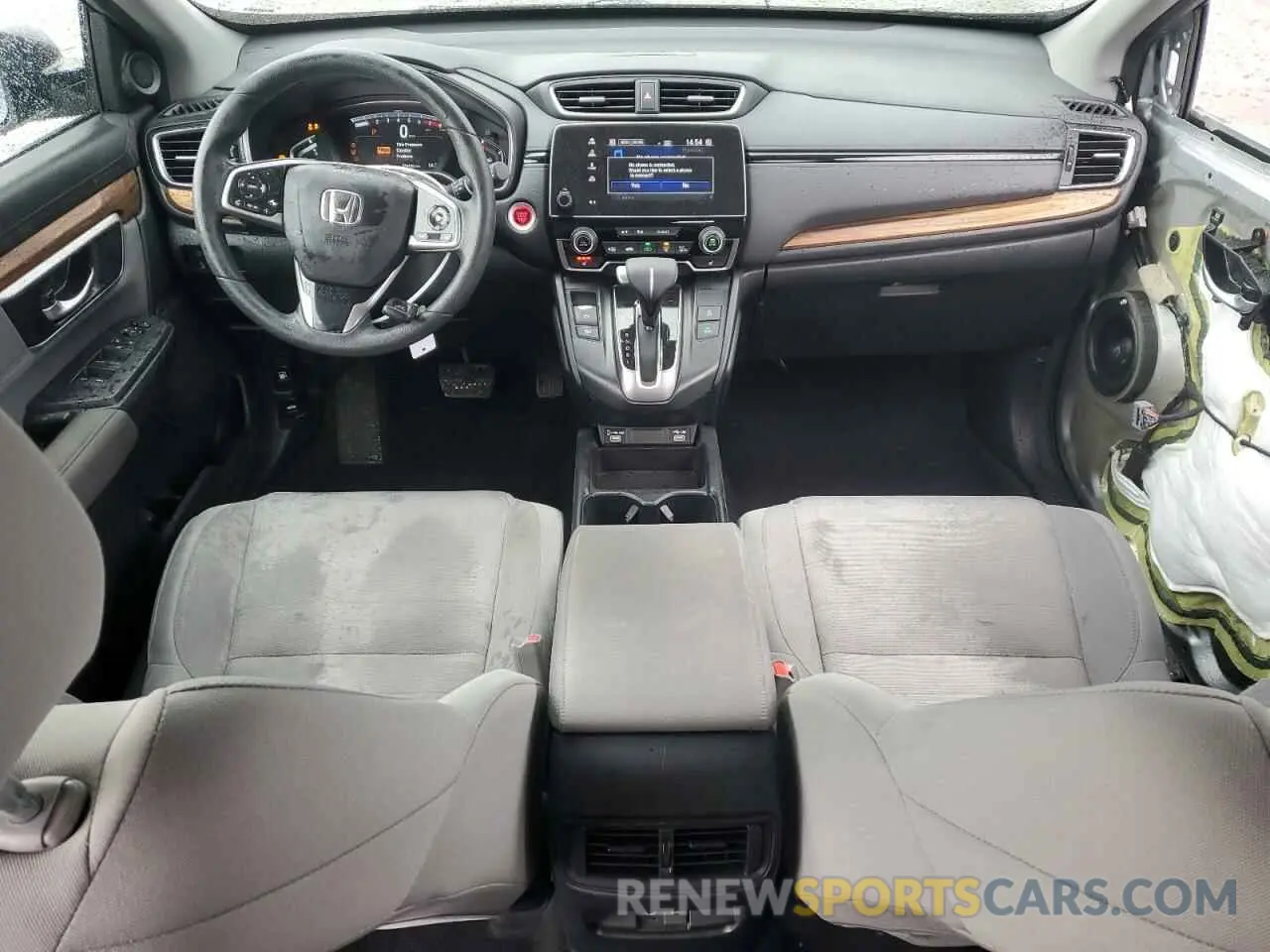 8 Photograph of a damaged car 2HKRW1H55LH423921 HONDA CRV 2020