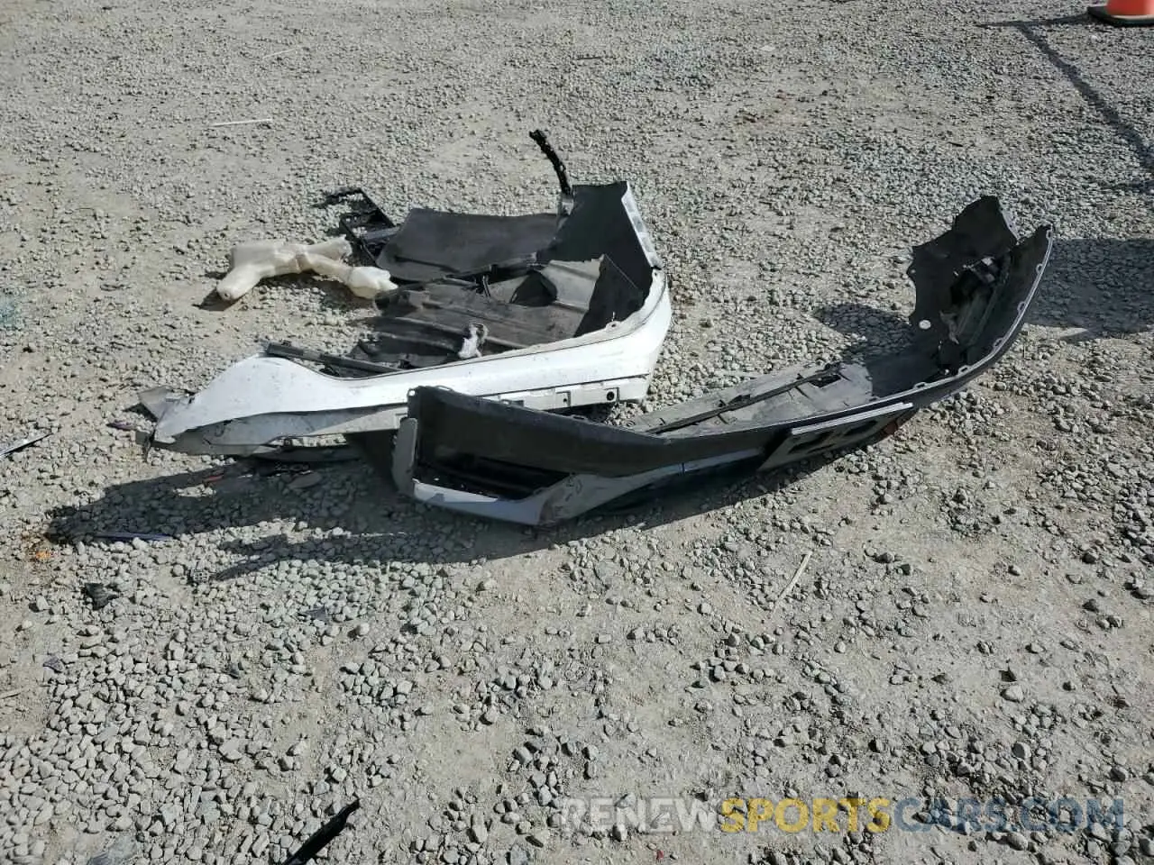 13 Photograph of a damaged car 2HKRW1H56LH428898 HONDA CRV 2020