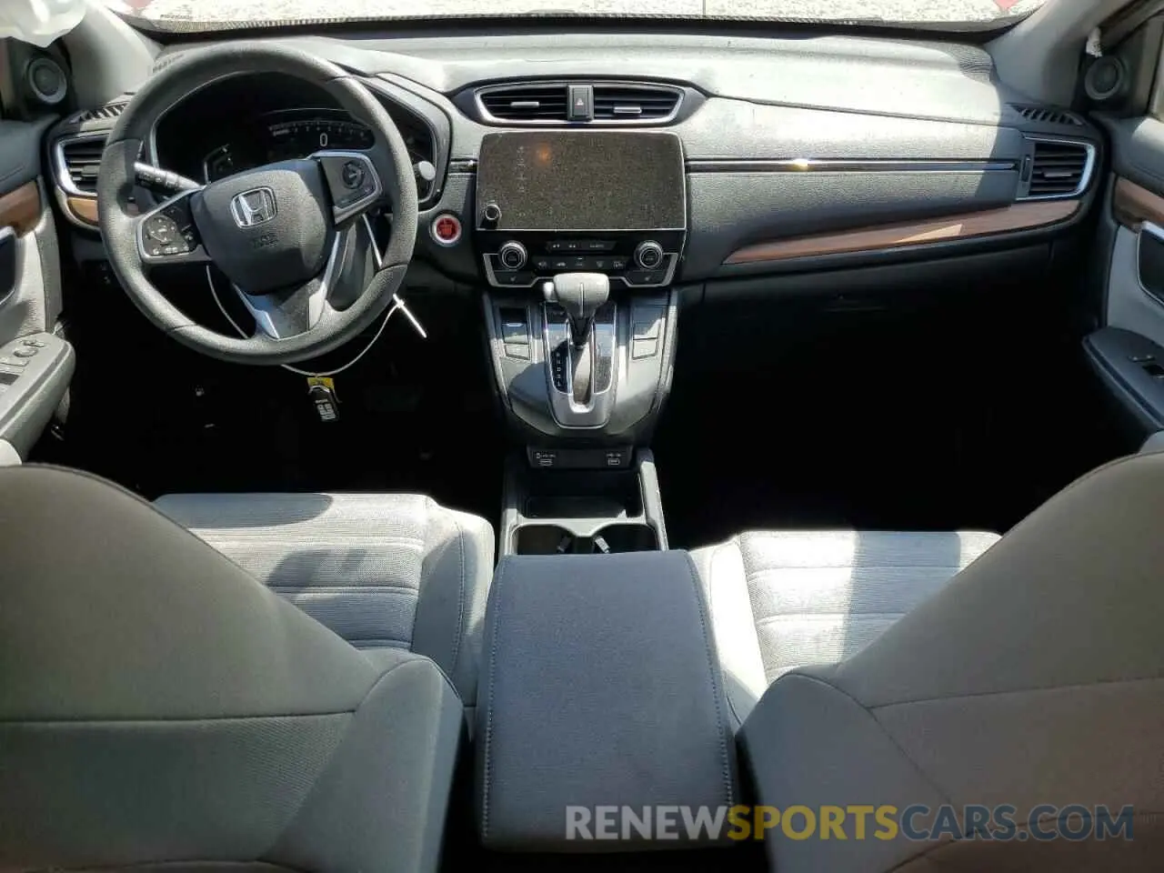 8 Photograph of a damaged car 2HKRW1H59LH414722 HONDA CRV 2020