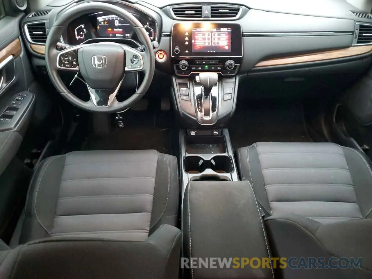 8 Photograph of a damaged car 2HKRW1H5XLH415023 HONDA CRV 2020