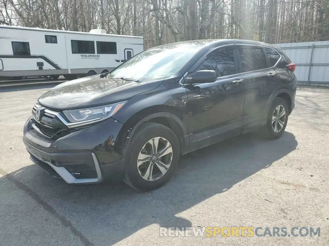 1 Photograph of a damaged car 2HKRW2H26LH613027 HONDA CRV 2020