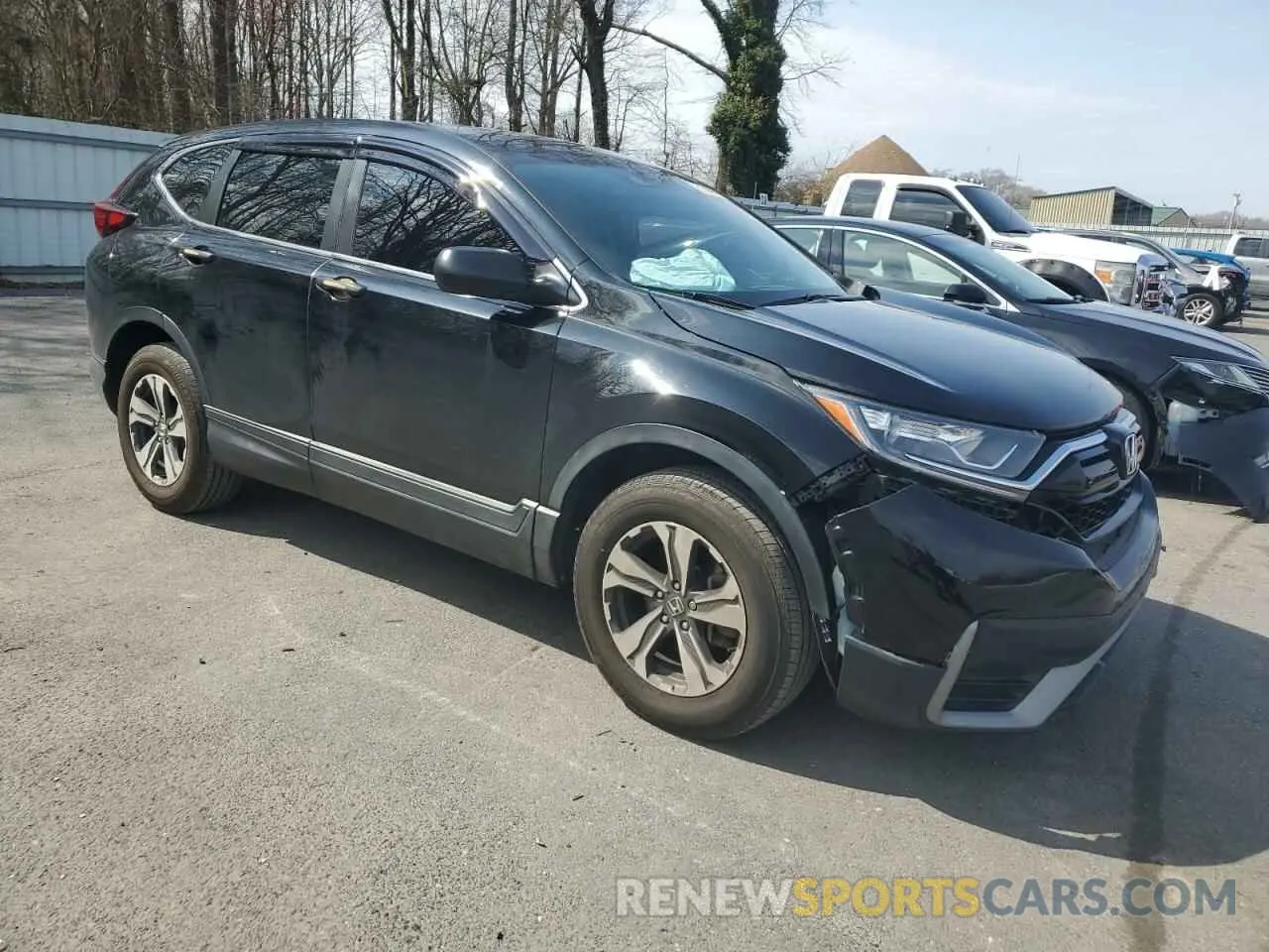 4 Photograph of a damaged car 2HKRW2H26LH613027 HONDA CRV 2020