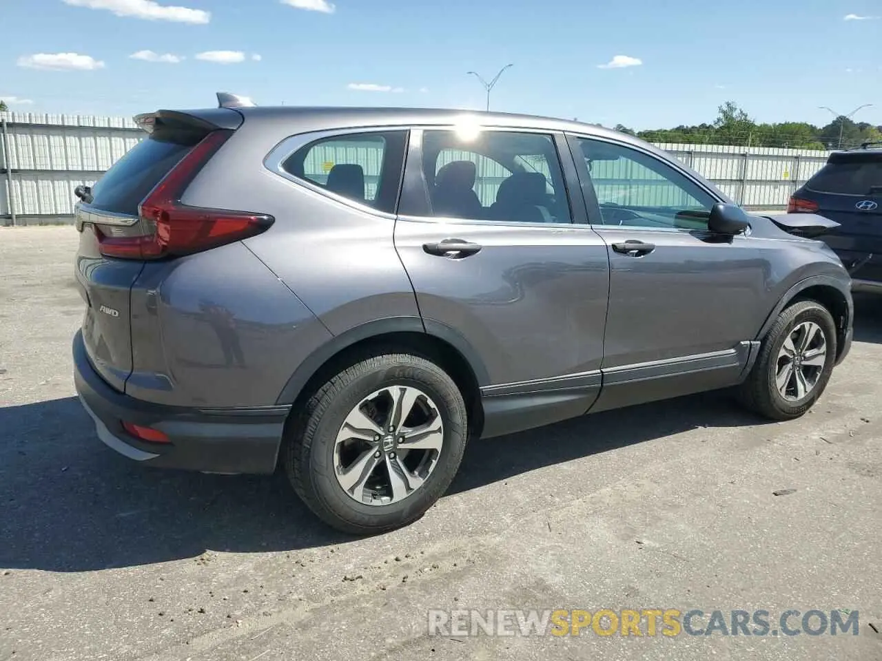 3 Photograph of a damaged car 2HKRW2H27LH629088 HONDA CRV 2020