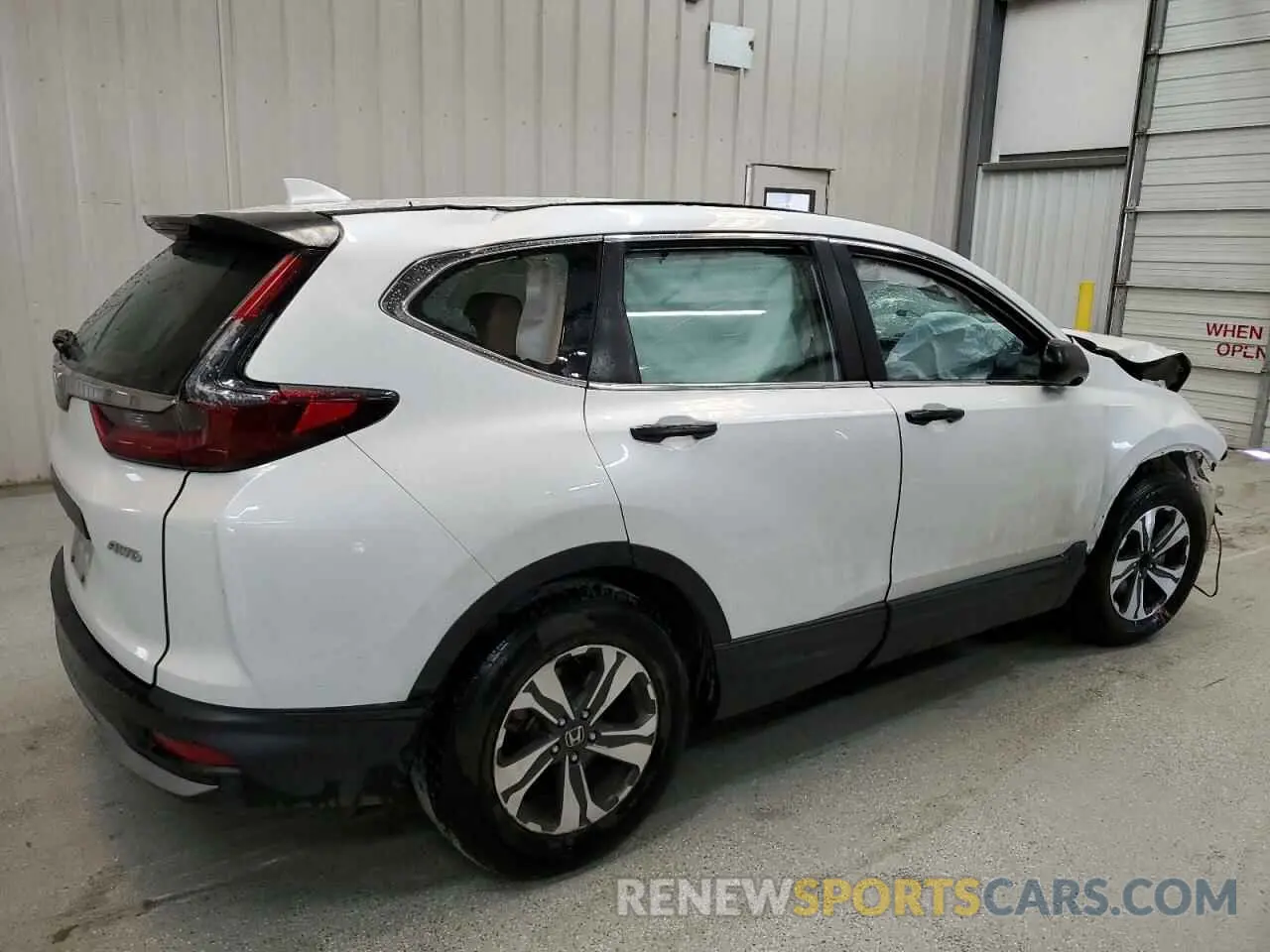 3 Photograph of a damaged car 2HKRW2H27LH636168 HONDA CRV 2020