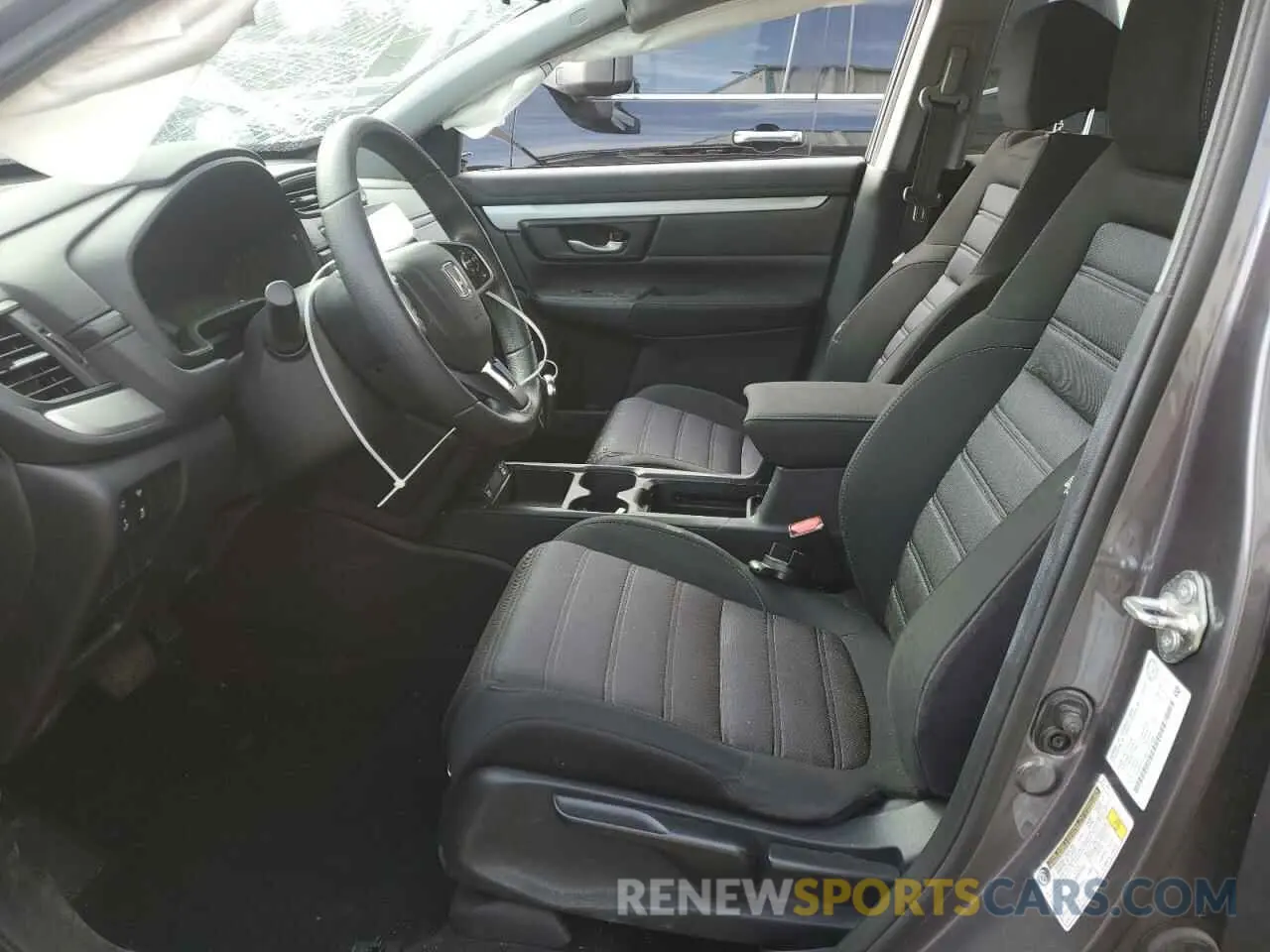 7 Photograph of a damaged car 2HKRW2H28LH223496 HONDA CRV 2020