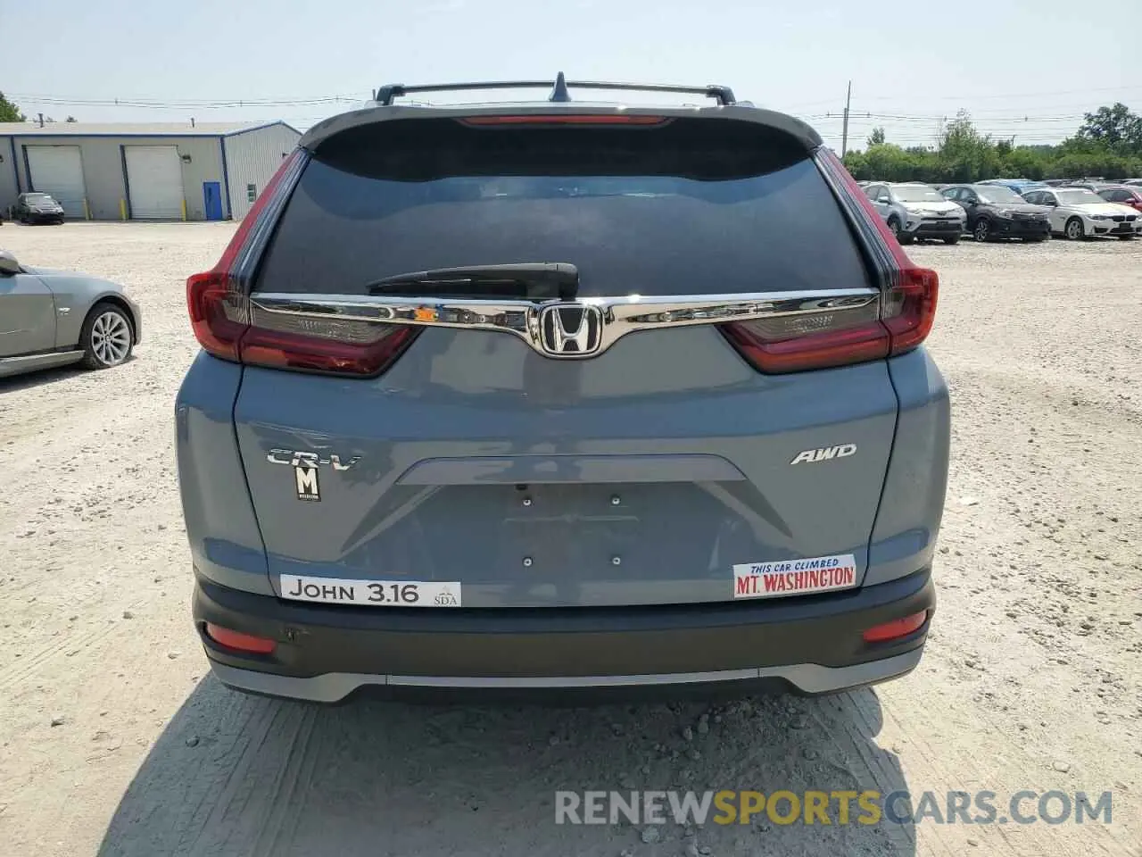 6 Photograph of a damaged car 2HKRW2H52LH624911 HONDA CRV 2020
