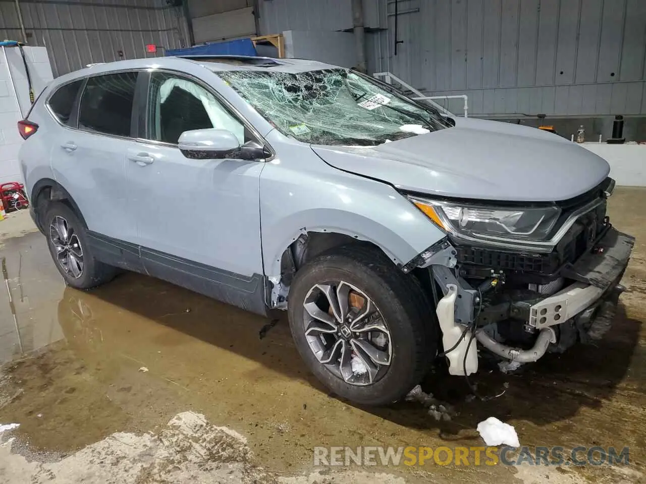 4 Photograph of a damaged car 2HKRW2H55LH636762 HONDA CRV 2020