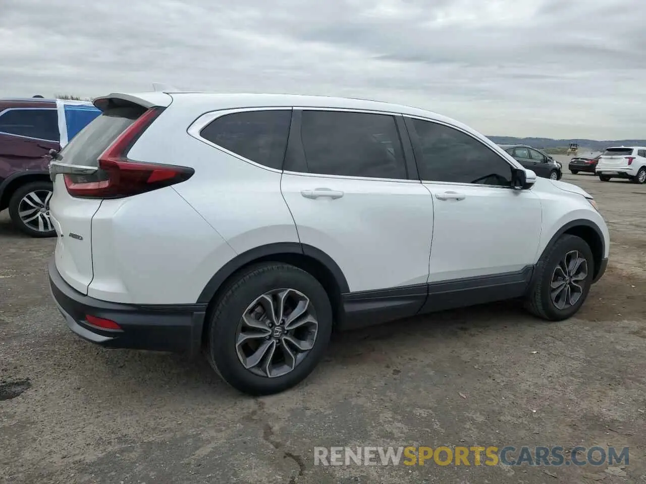 3 Photograph of a damaged car 2HKRW2H56LH698087 HONDA CRV 2020
