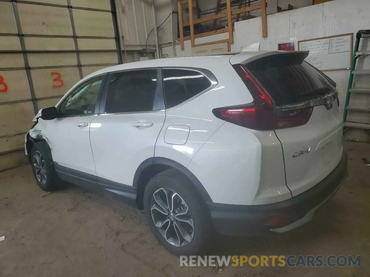 2 Photograph of a damaged car 2HKRW2H82LH688585 HONDA CRV 2020
