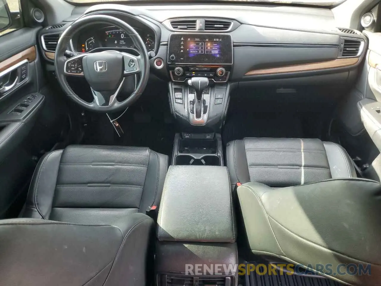 8 Photograph of a damaged car 2HKRW2H84LH623544 HONDA CRV 2020