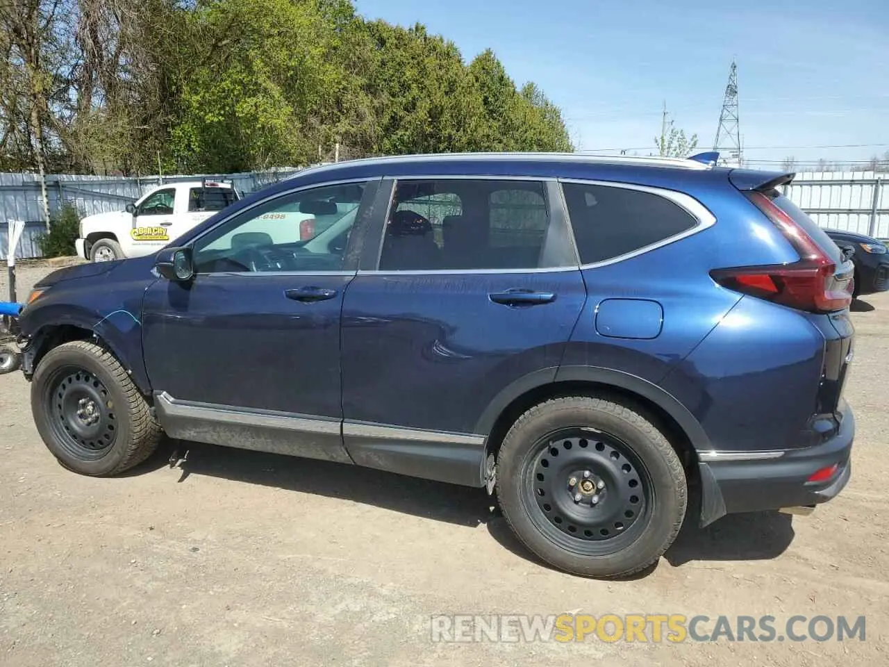 2 Photograph of a damaged car 2HKRW2H95LH228135 HONDA CRV 2020