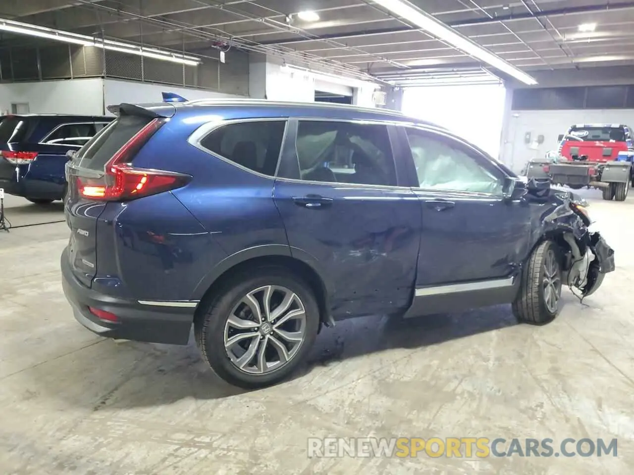 3 Photograph of a damaged car 2HKRW2H96LH648423 HONDA CRV 2020