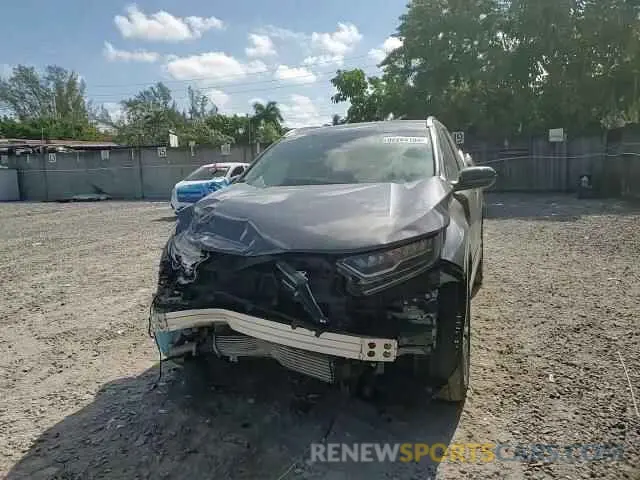 12 Photograph of a damaged car 2HKRW2H96LH677520 HONDA CRV 2020