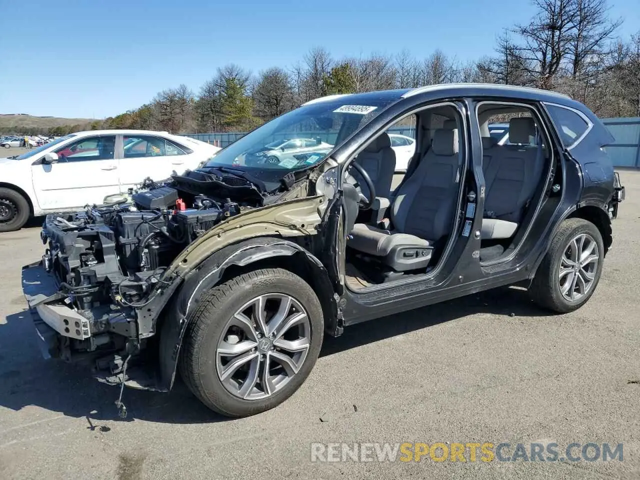 1 Photograph of a damaged car 2HKRW2H98LH618176 HONDA CRV 2020