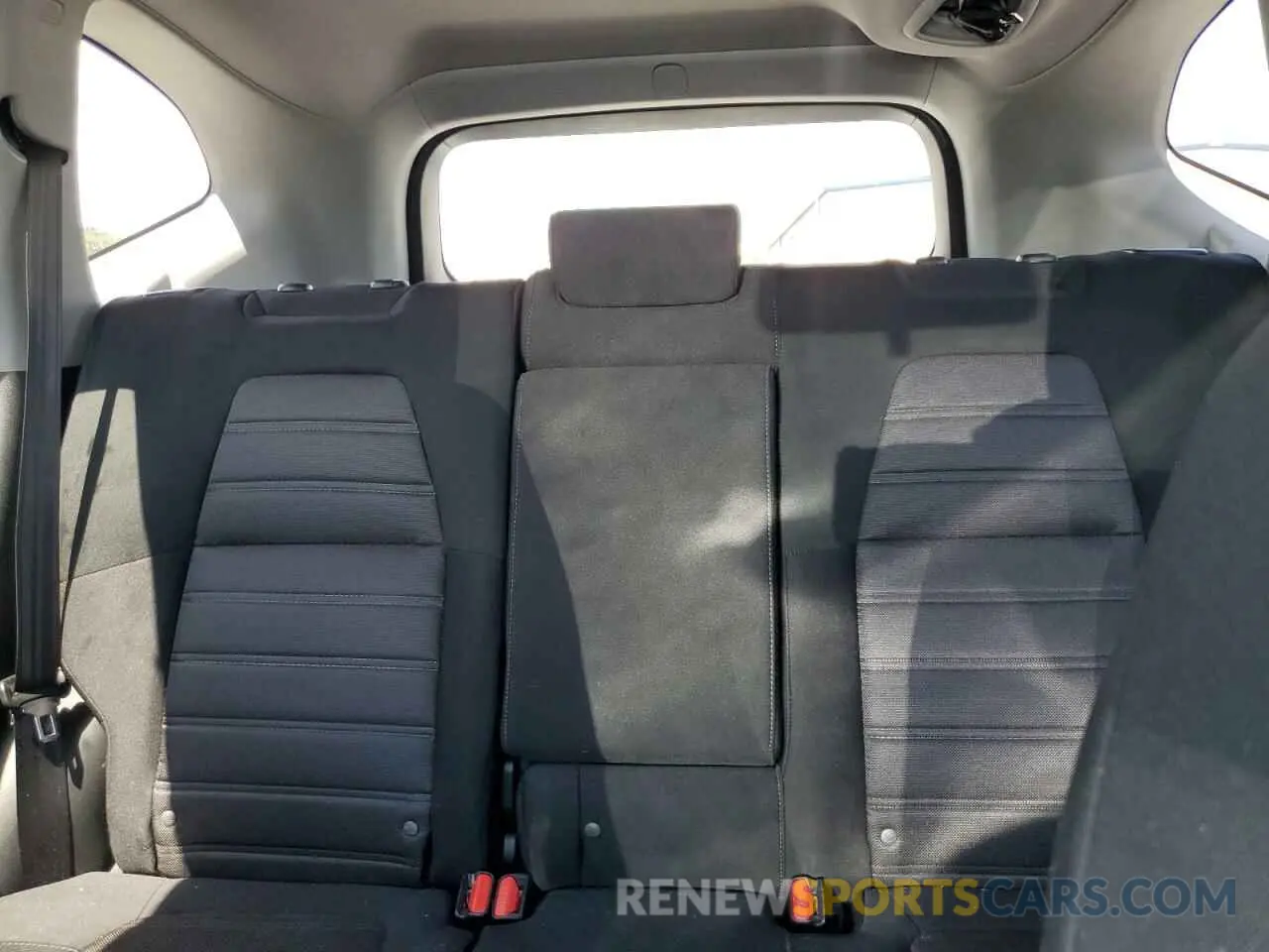 10 Photograph of a damaged car 5J6RW1H50LL002078 HONDA CRV 2020