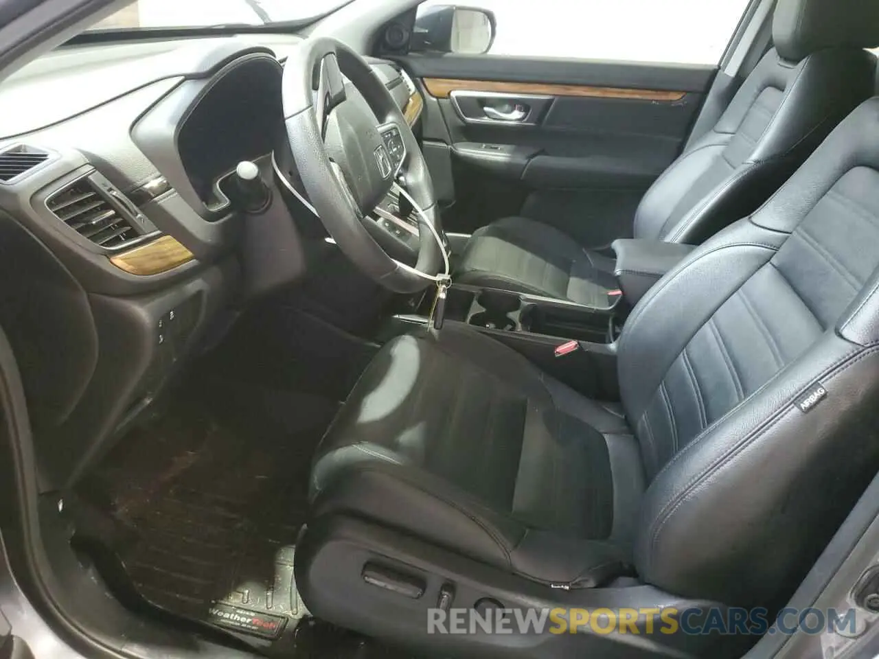 7 Photograph of a damaged car 5J6RW1H54LL000527 HONDA CRV 2020
