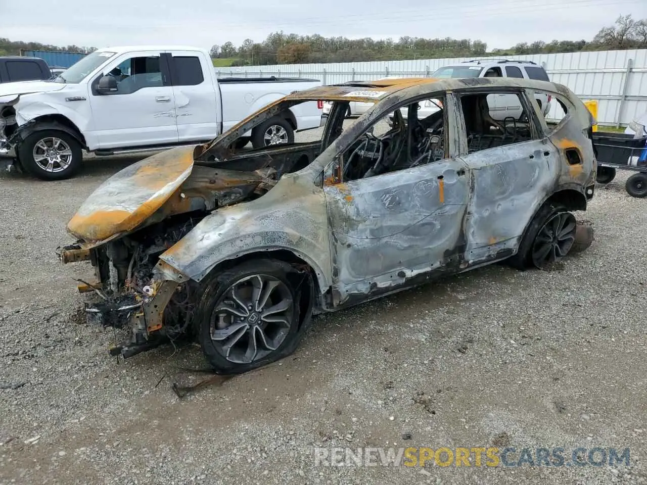 1 Photograph of a damaged car 5J6RW1H87LA004111 HONDA CRV 2020