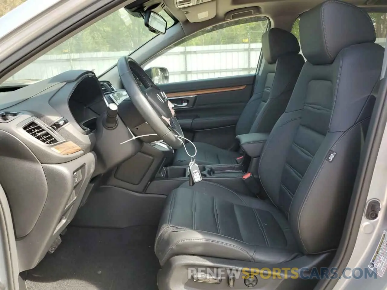 7 Photograph of a damaged car 5J6RW1H87LA018770 HONDA CRV 2020