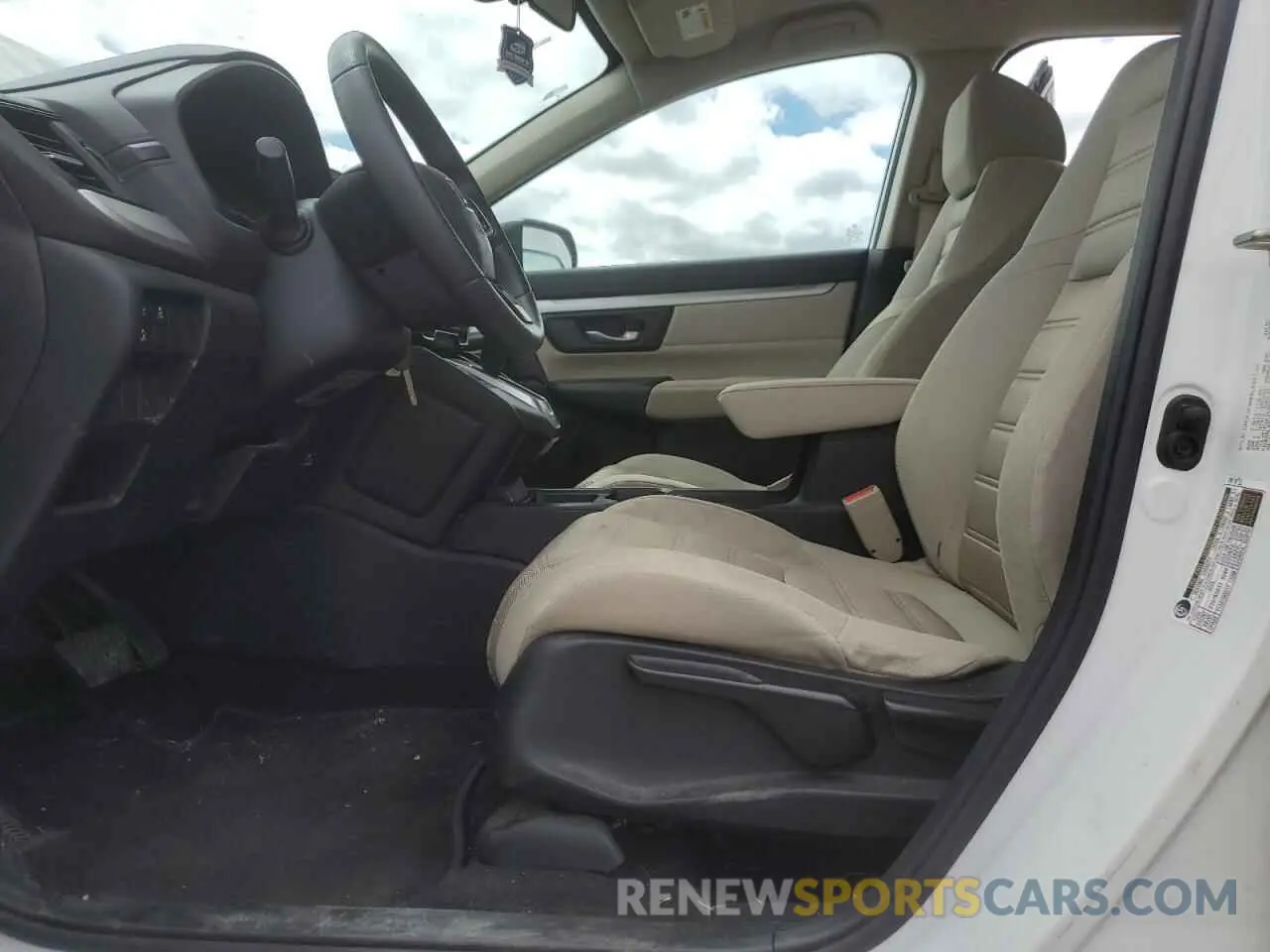 7 Фотография поврежденного автомобиля 5J6RW2H2XLA007005 HONDA CRV 2020