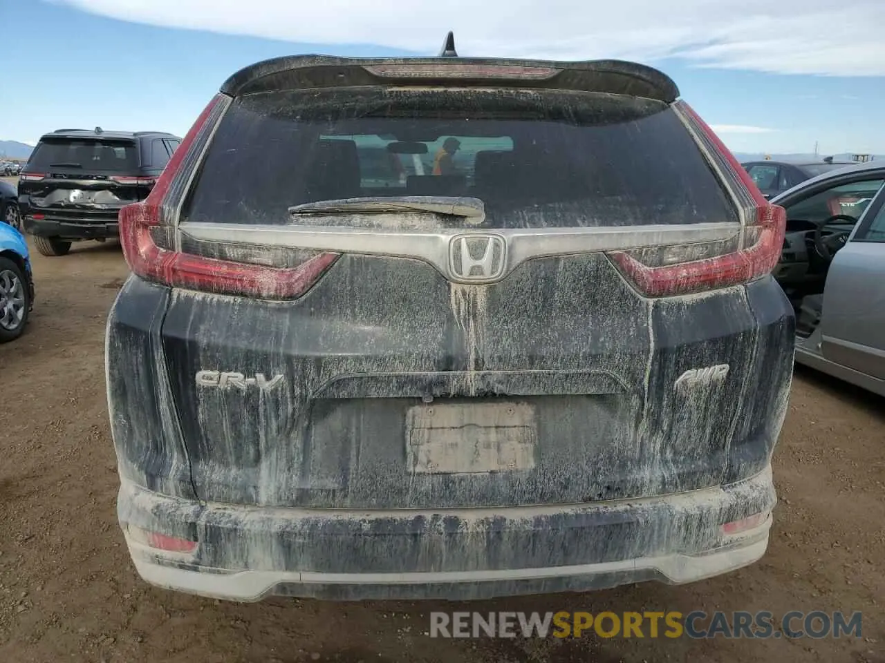 6 Photograph of a damaged car 5J6RW2H59LA014747 HONDA CRV 2020
