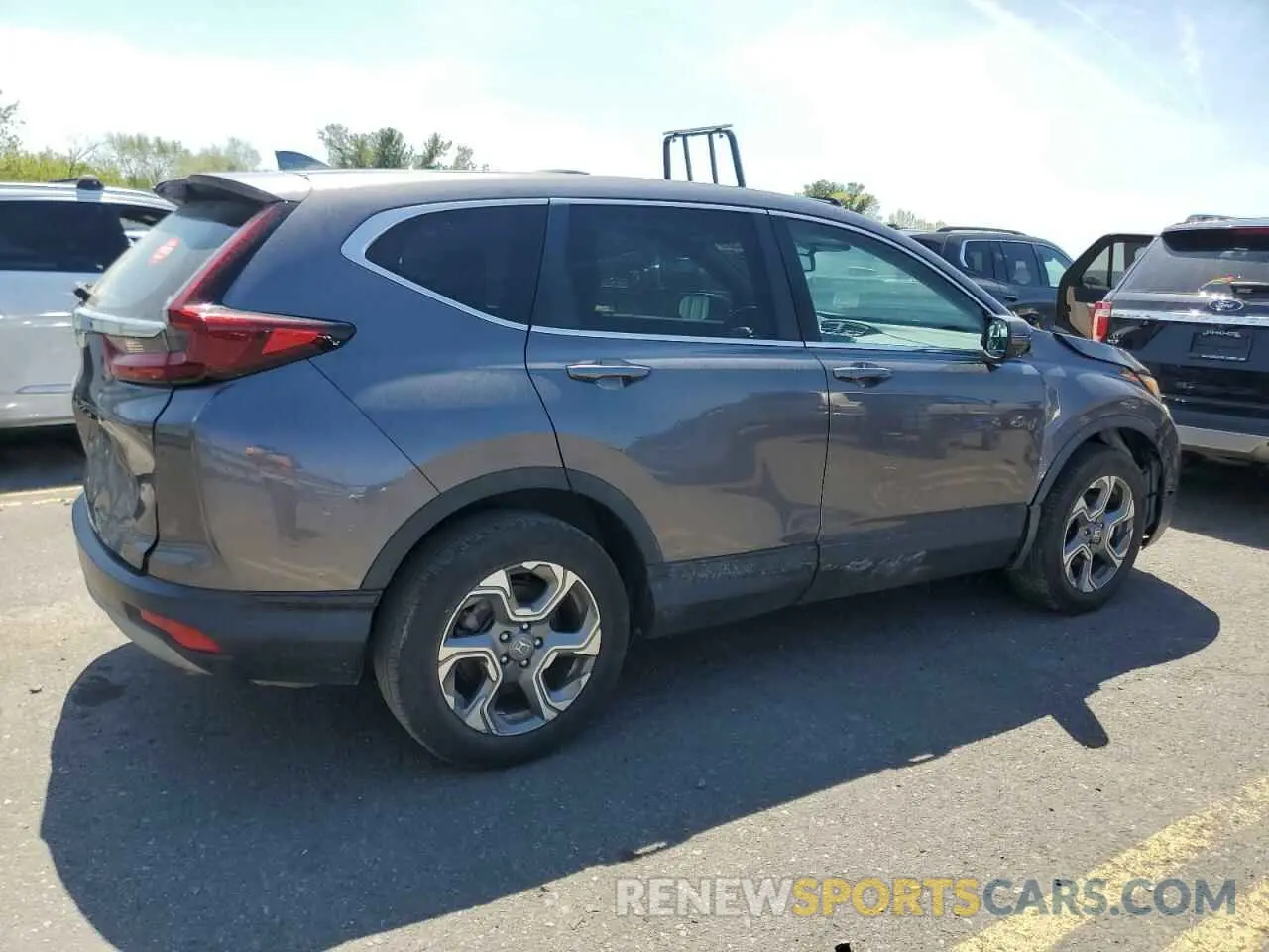 3 Photograph of a damaged car 5J6RW2H81LA016843 HONDA CRV 2020