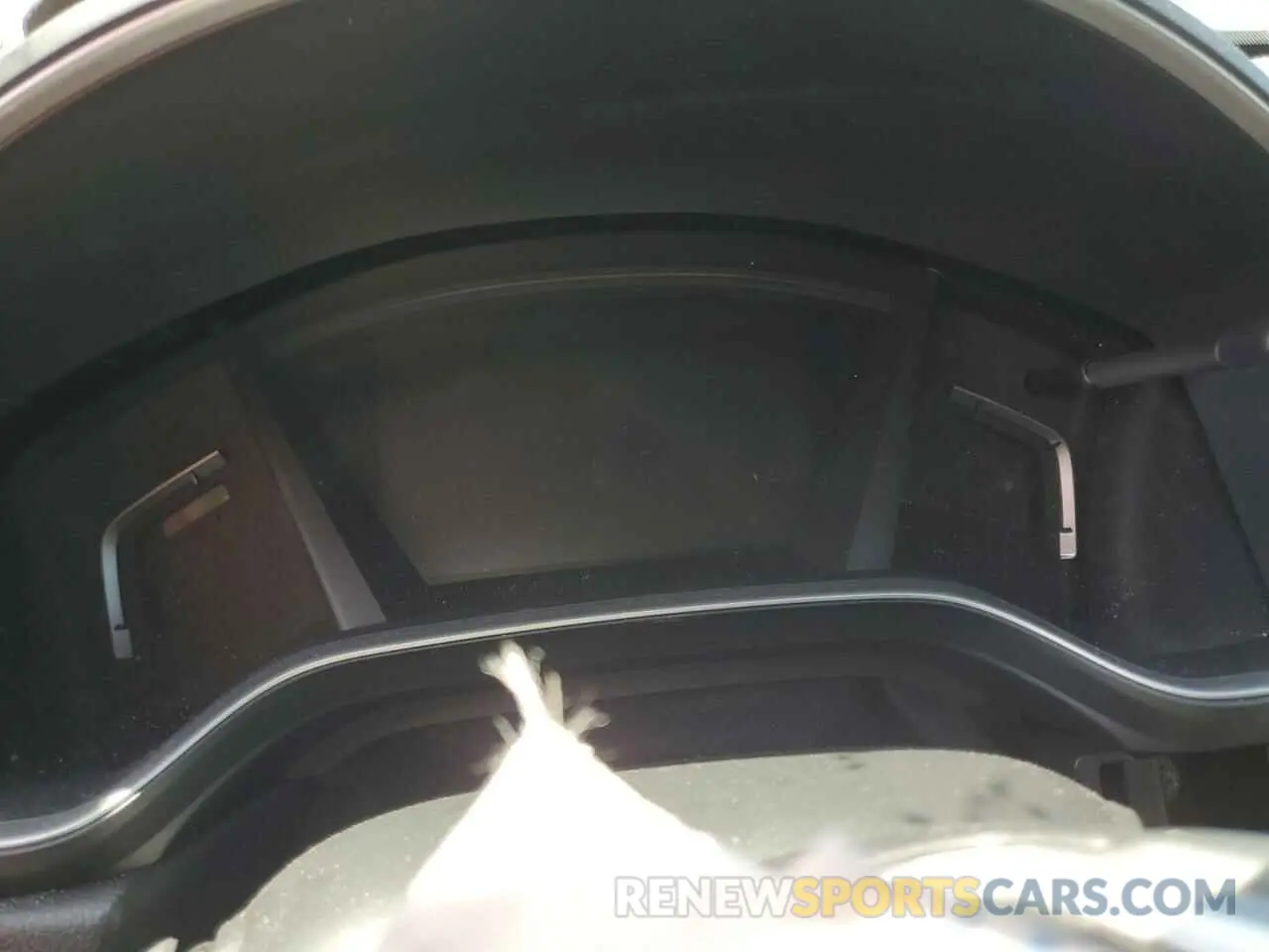 9 Photograph of a damaged car 5J6RW2H81LA016843 HONDA CRV 2020