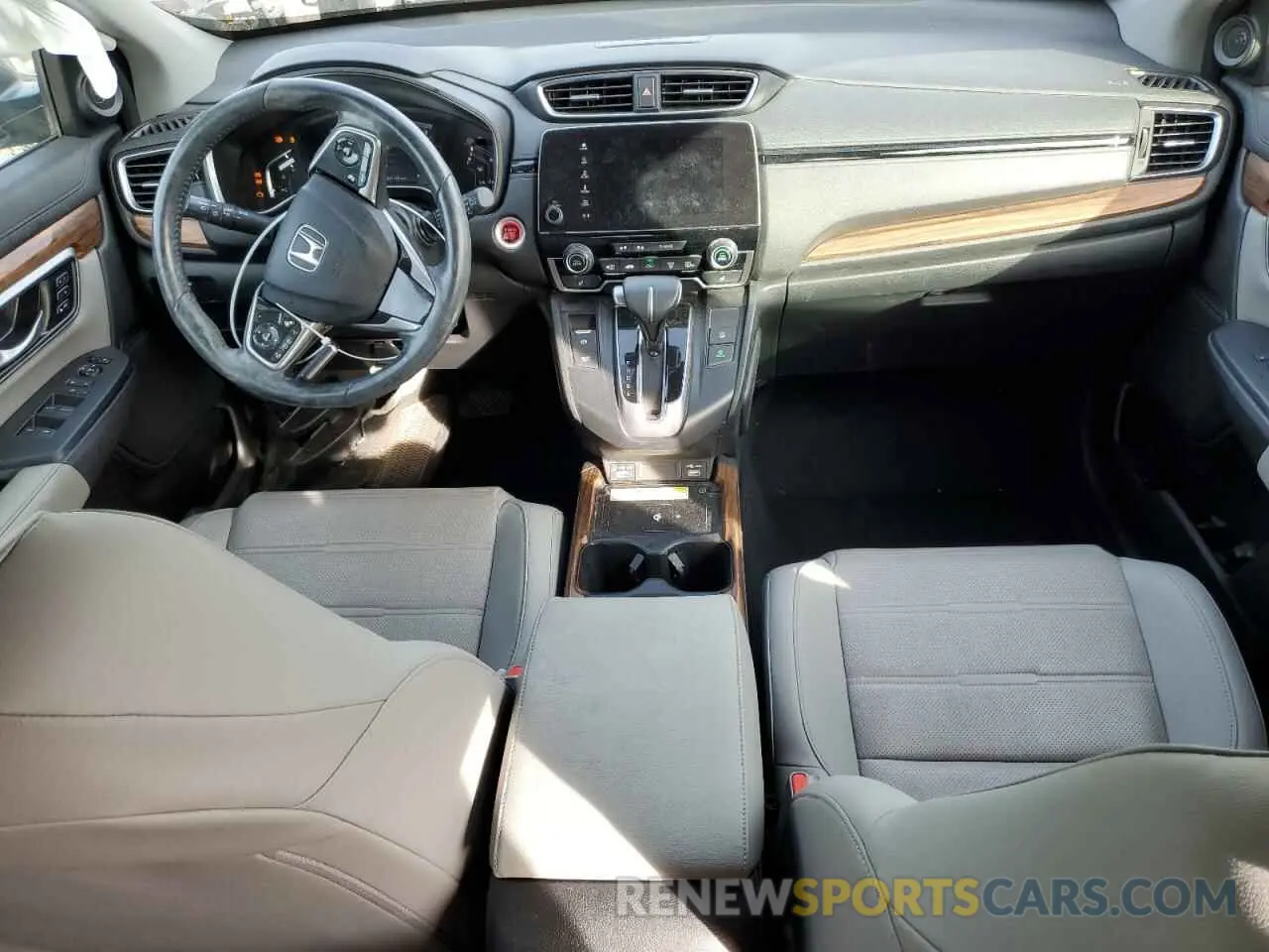 8 Фотография поврежденного автомобиля 5J6RW2H91LL013924 HONDA CRV 2020