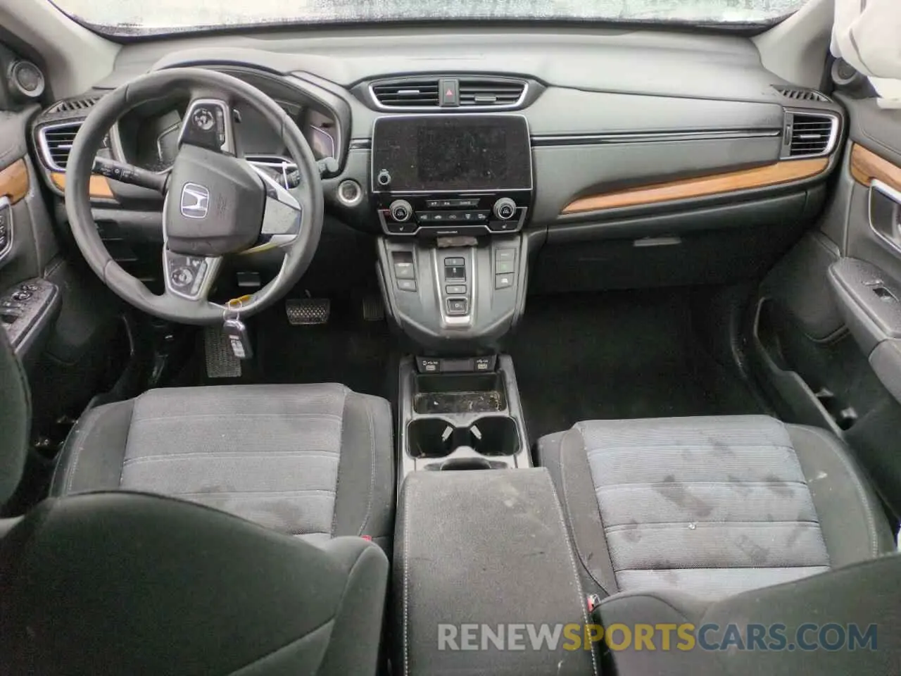 8 Photograph of a damaged car 7FART6H54LE004452 HONDA CRV 2020