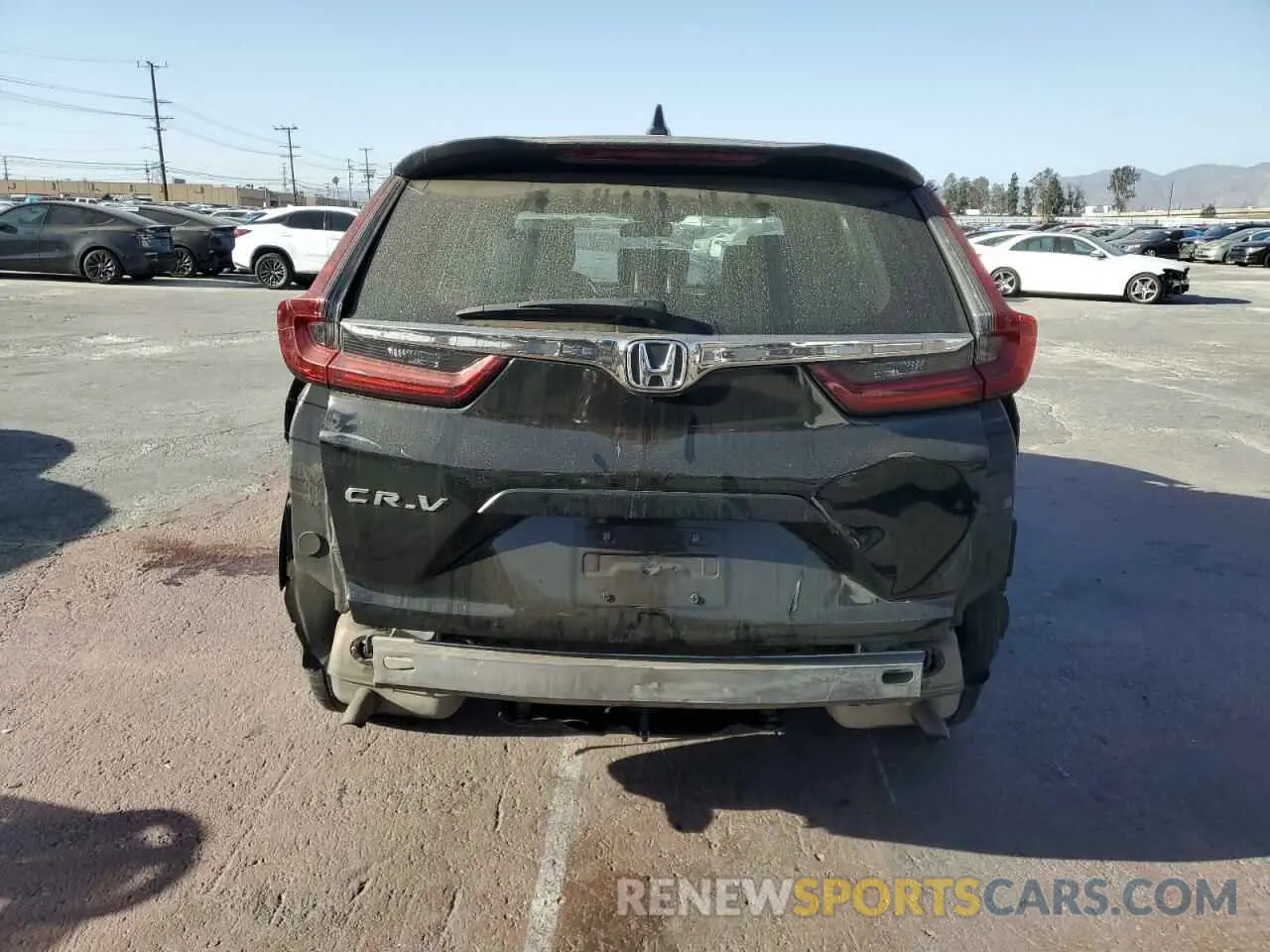 6 Photograph of a damaged car 2HKRW1H26MH408917 HONDA CRV 2021