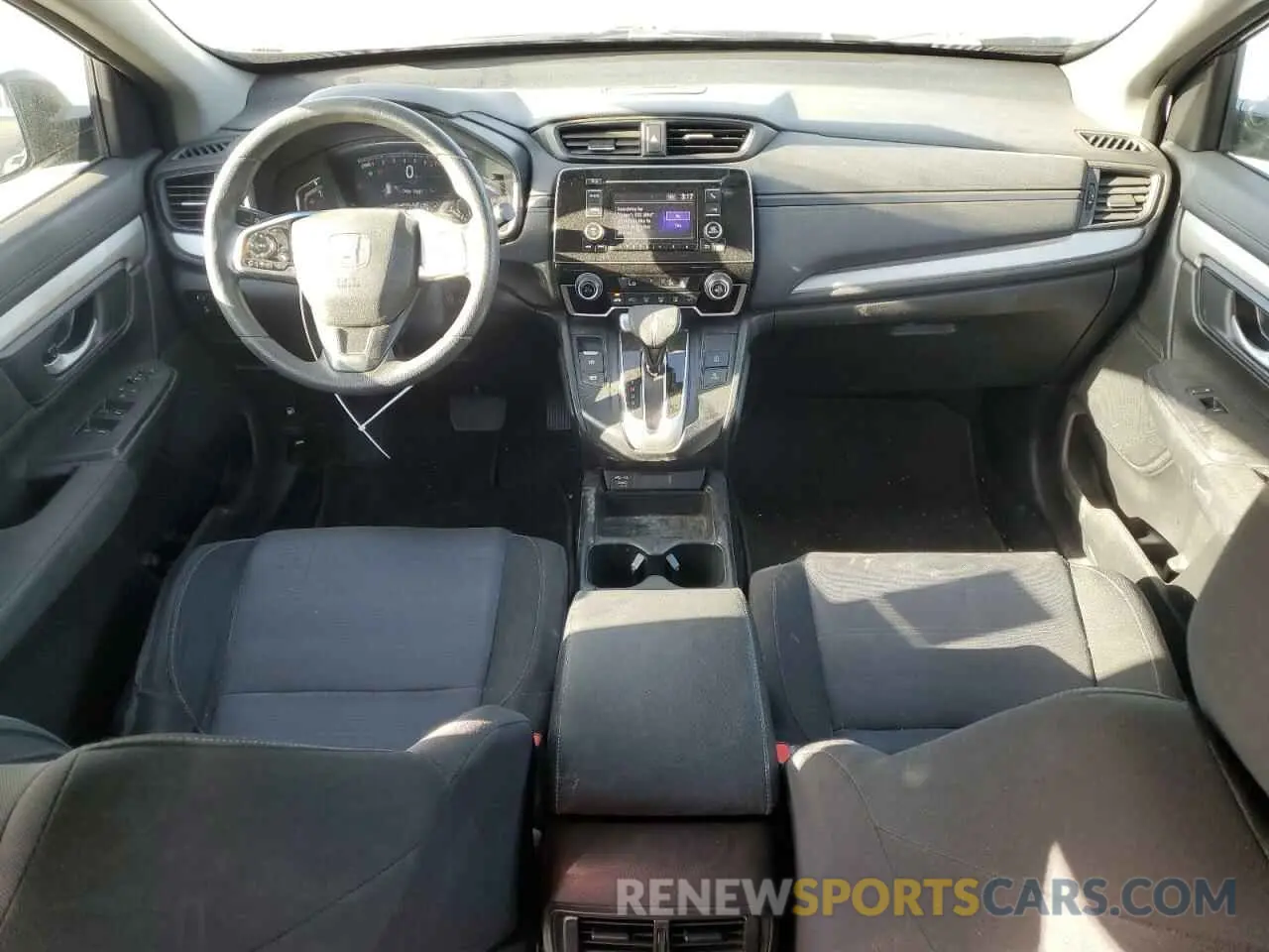8 Photograph of a damaged car 2HKRW1H26MH408917 HONDA CRV 2021
