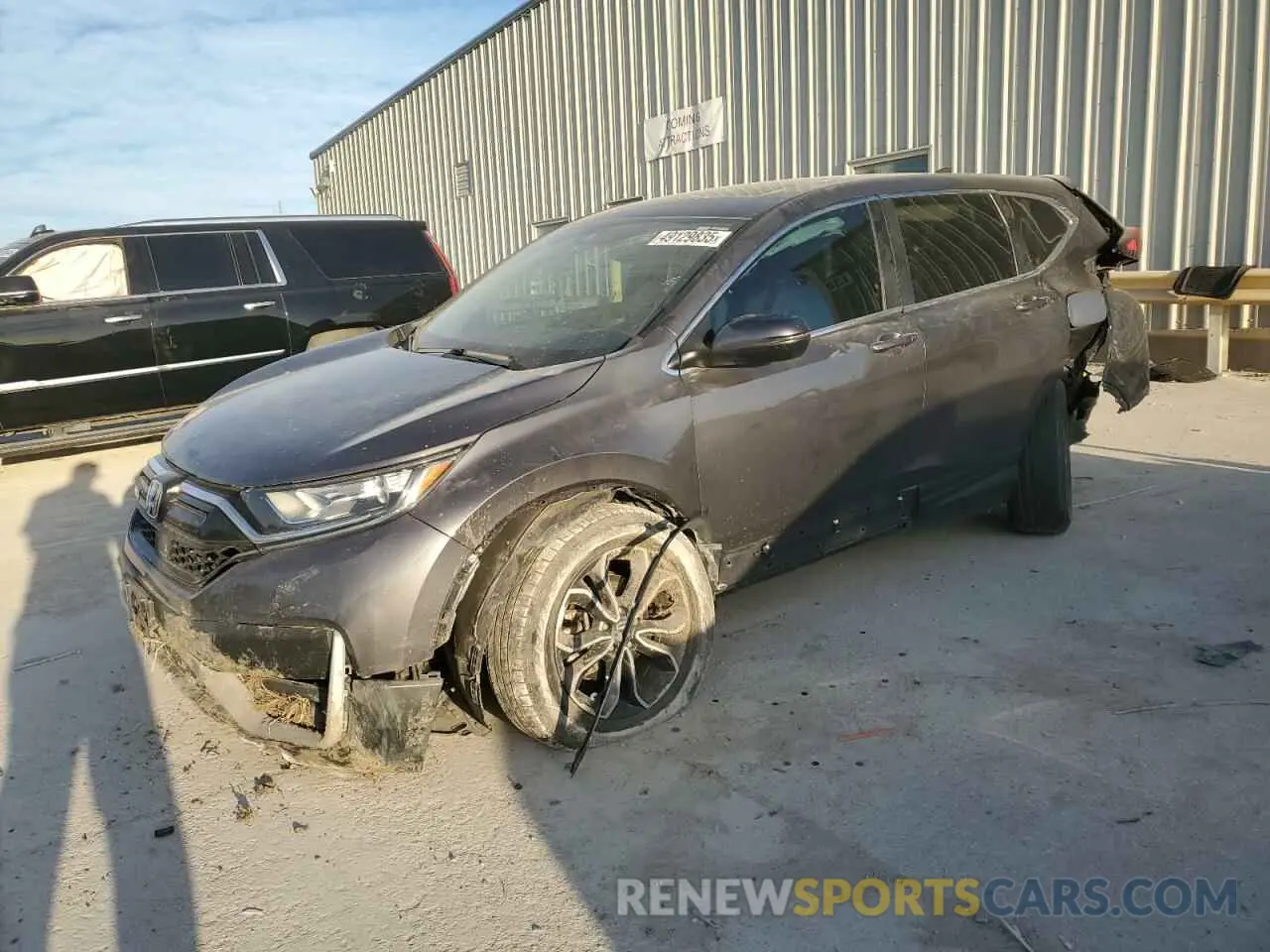 1 Photograph of a damaged car 2HKRW1H54MH412197 HONDA CRV 2021
