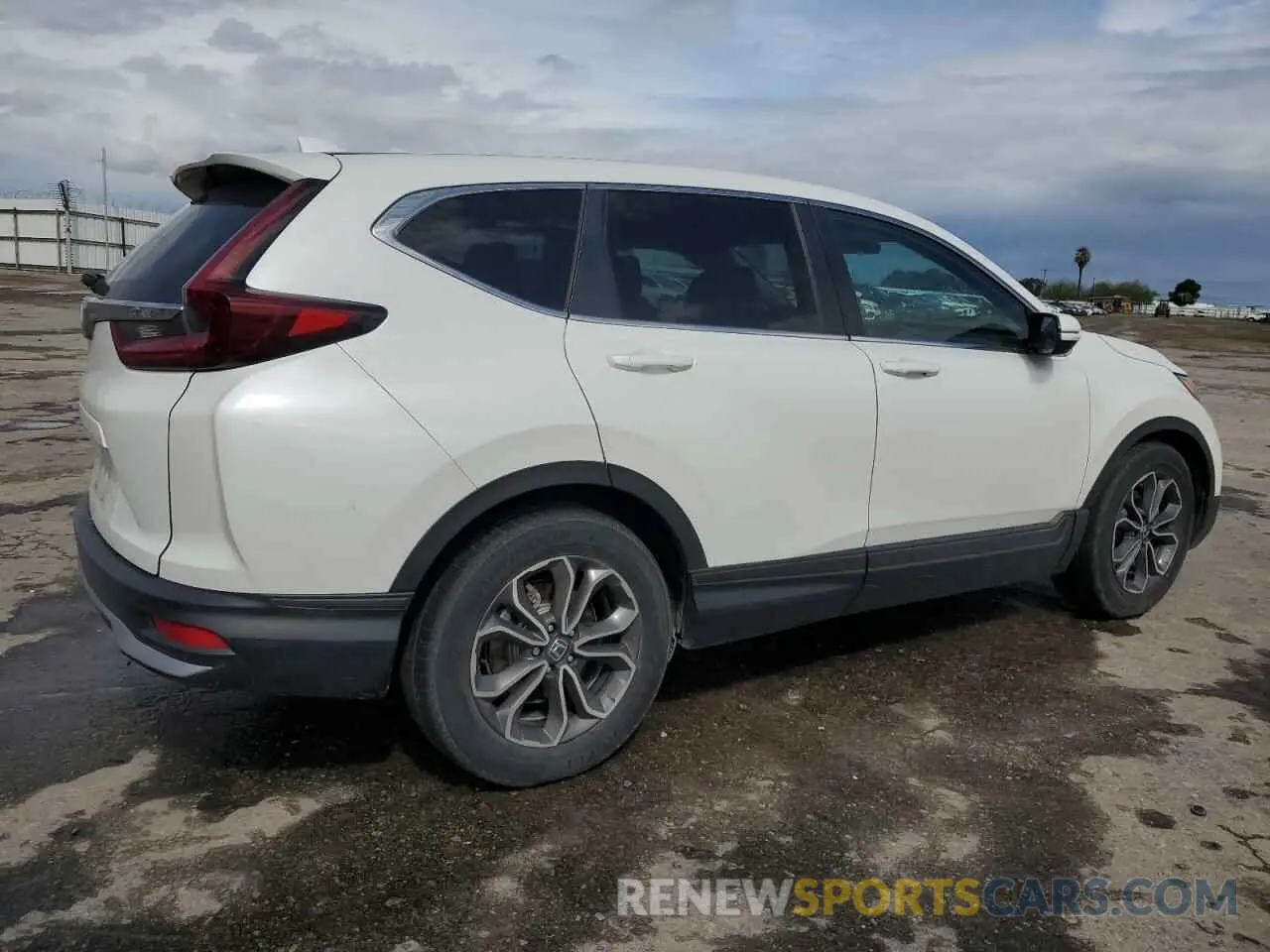 3 Photograph of a damaged car 2HKRW1H57MH402201 HONDA CRV 2021