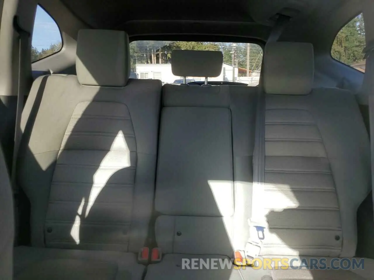 8 Photograph of a damaged car 2HKRW2H51MH658999 HONDA CRV 2021