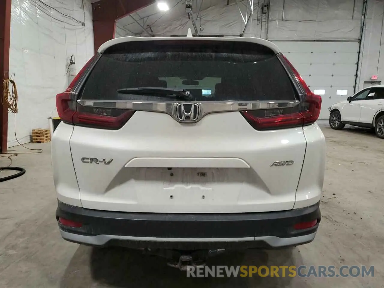 6 Photograph of a damaged car 2HKRW2H53MH684777 HONDA CRV 2021