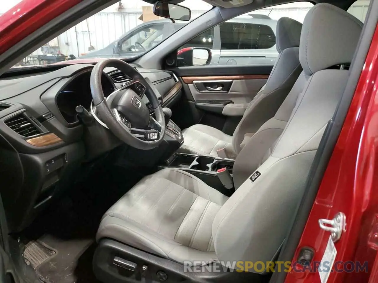 7 Photograph of a damaged car 2HKRW2H56MH652132 HONDA CRV 2021