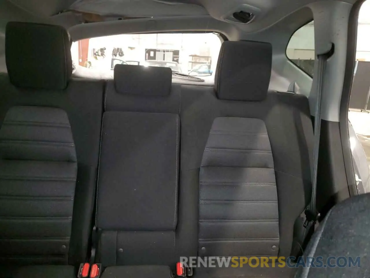 10 Photograph of a damaged car 2HKRW2H57MH644914 HONDA CRV 2021